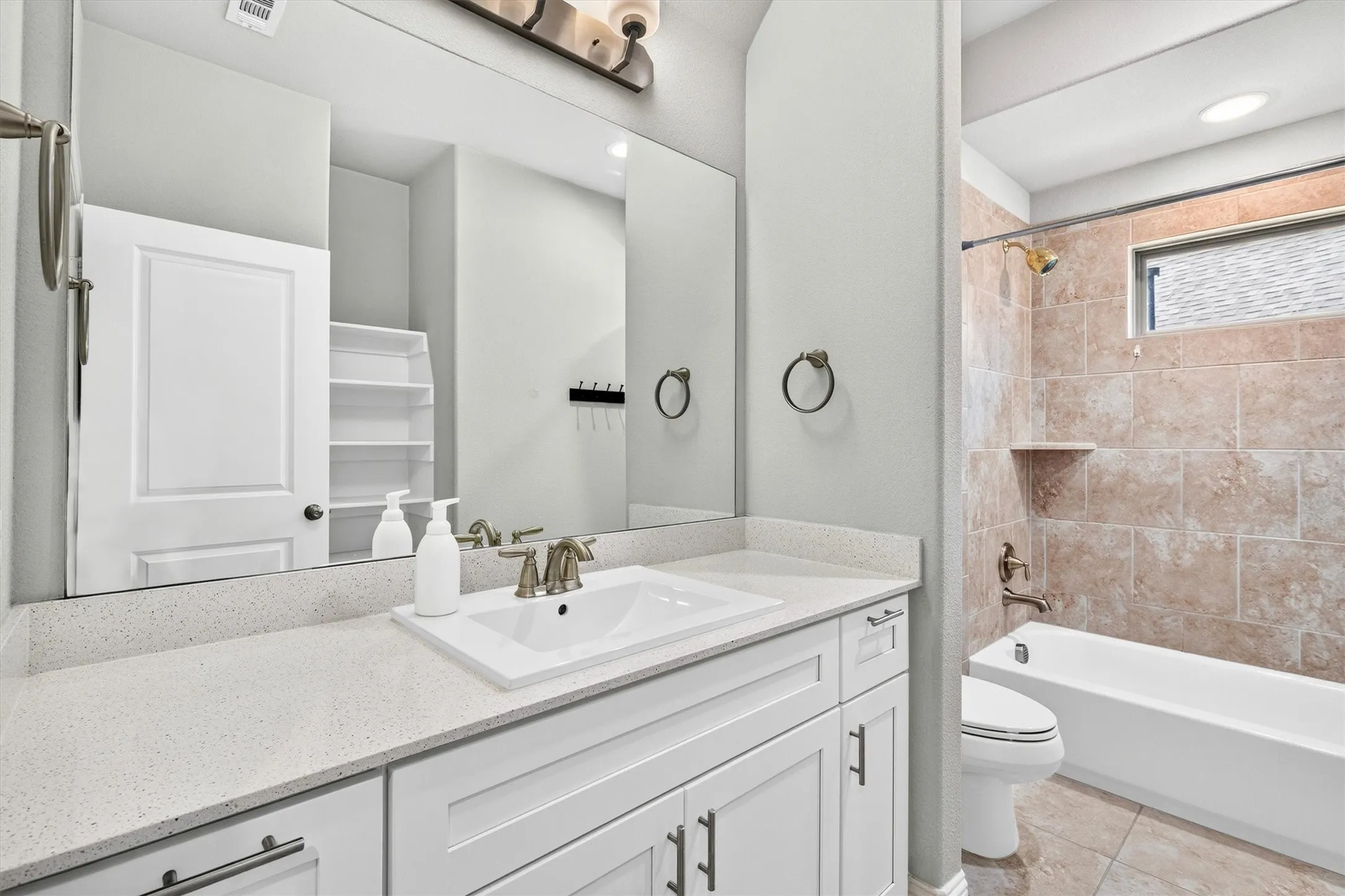 3rd bathroom upstair