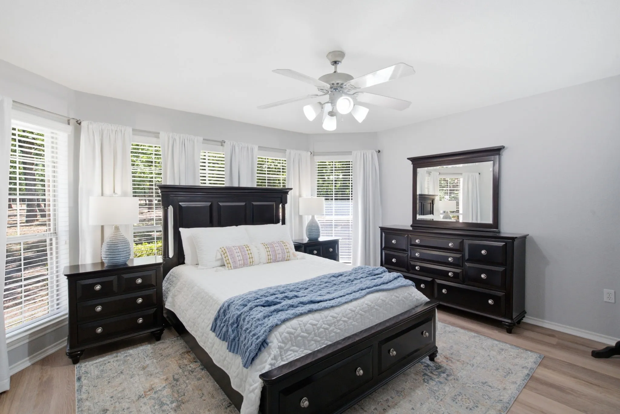 Single Family Residence For Sale in Parker County , 834 Cougar Road, Lipan, Texas 76462, 4 Bedroom, 3 Bathroom, 3 Garage spaces, 2,675 Sqft, built in 2001, mls#21360860, Real Estate Agent in Lipan, Homes For Sale in Parker county, Homes For Sale in Lipan, Realtor in Lipan Texas, Real Estate Brokerage Independent Realty Texas, Luminita Cordes Realtor