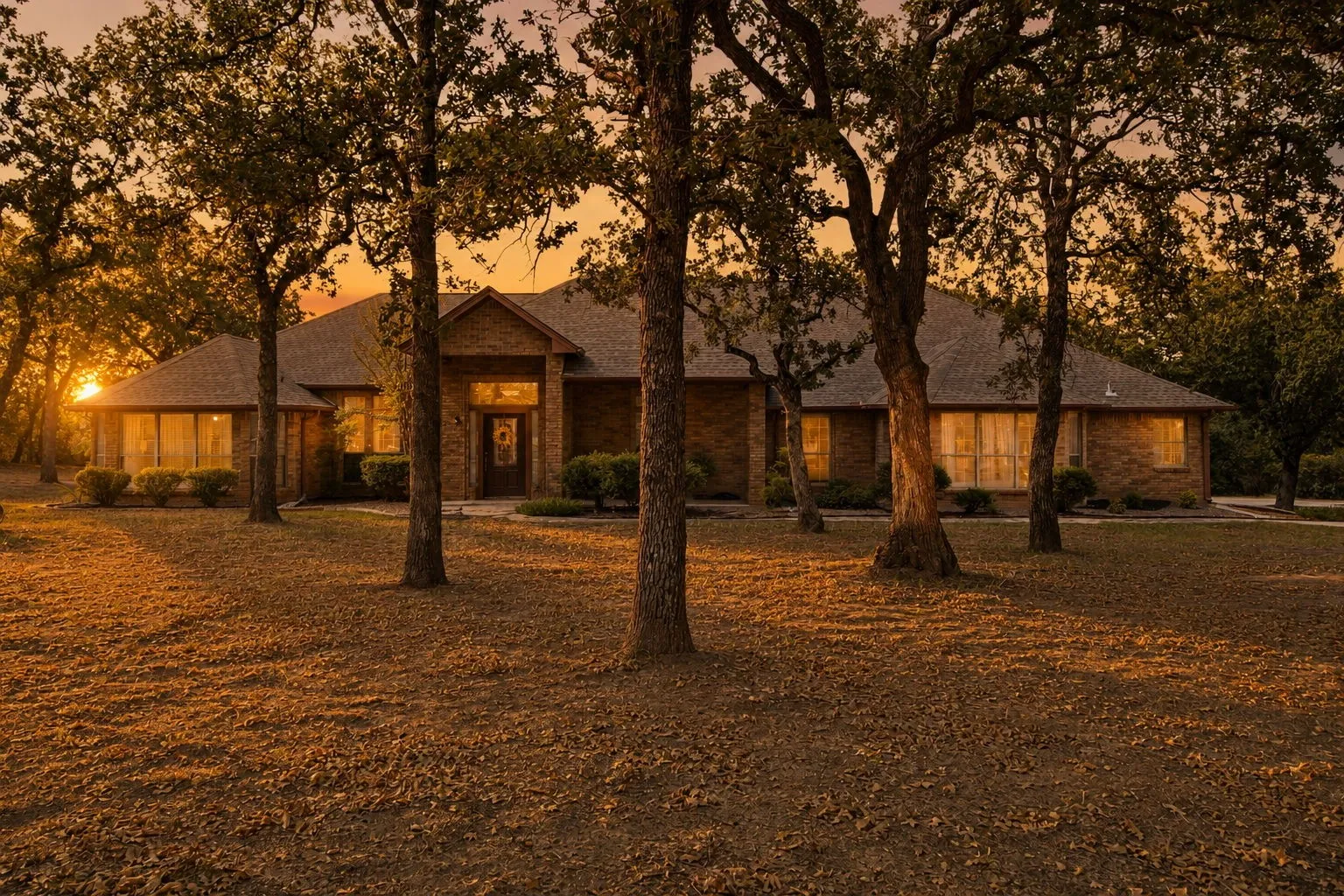 Single Family Residence For Sale in Parker County , 834 Cougar Road, Lipan, Texas 76462, 4 Bedroom, 3 Bathroom, 3 Garage spaces, 2,675 Sqft, built in 2001, mls#21360860, Real Estate Agent in Lipan, Homes For Sale in Parker county, Homes For Sale in Lipan, Realtor in Lipan Texas, Real Estate Brokerage Independent Realty Texas, Luminita Cordes Realtor