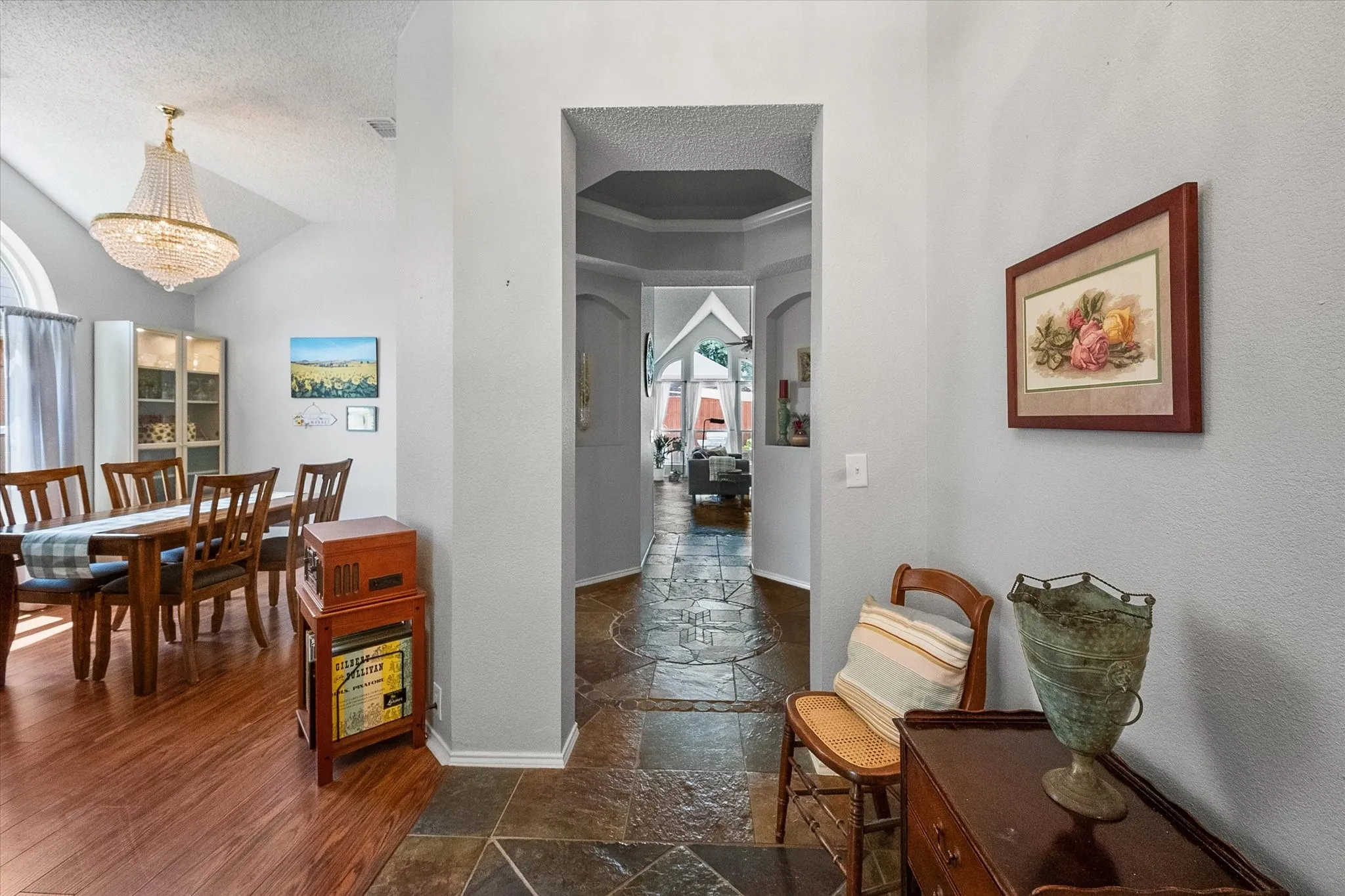 The rotunda area of the foyer adds personality to this beautiful home!