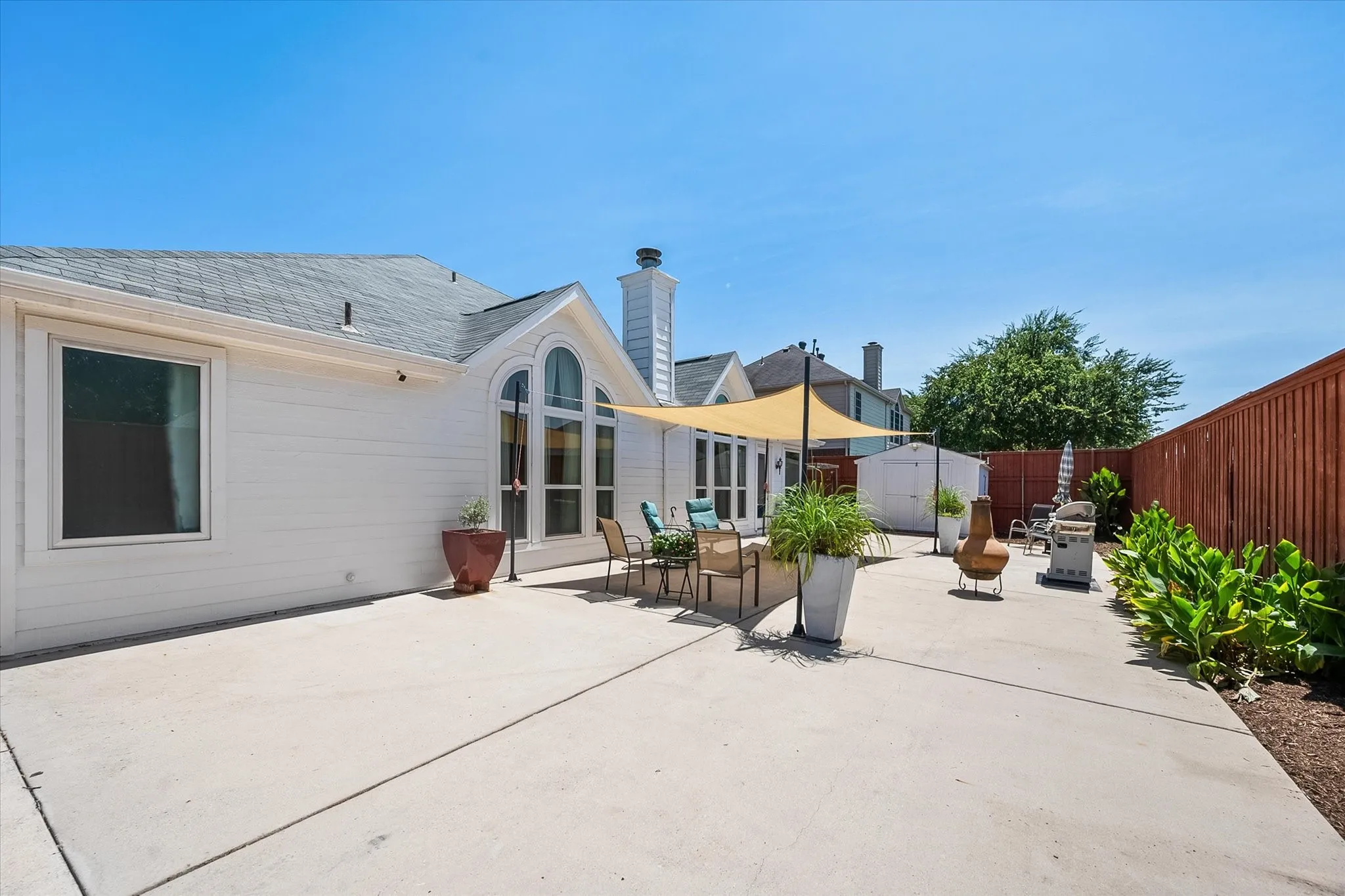 Want your weekends back? You'll love this low maintenance backyard!