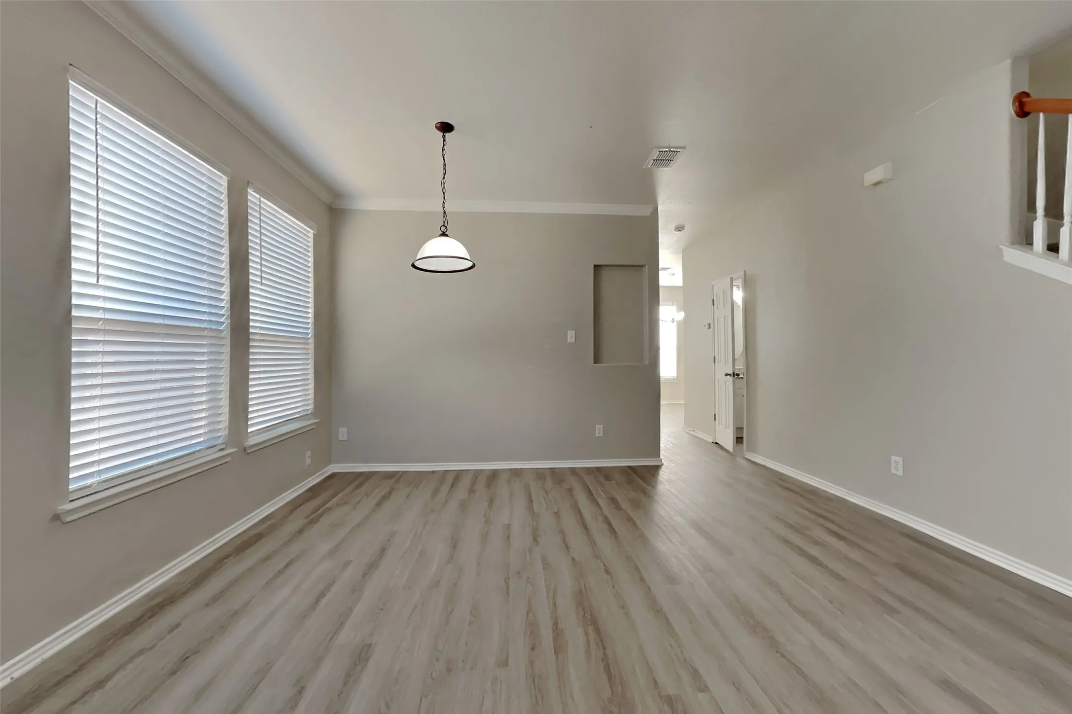 Single Family Residence For Rent in Tarrant County , 8841 Noontide Drive, Fort Worth, Texas 76179, 3 Bedroom, 3 Bathroom, 2 Garage spaces, 2,360 Sqft, built in 2007, mls#21366872, Real Estate Agent in Fort Worth, Homes For Rent in Tarrant county, Homes For Rent in Fort Worth, Realtor in Fort Worth Texas, Real Estate Brokerage Independent Realty Texas, Luminita Cordes Realtor