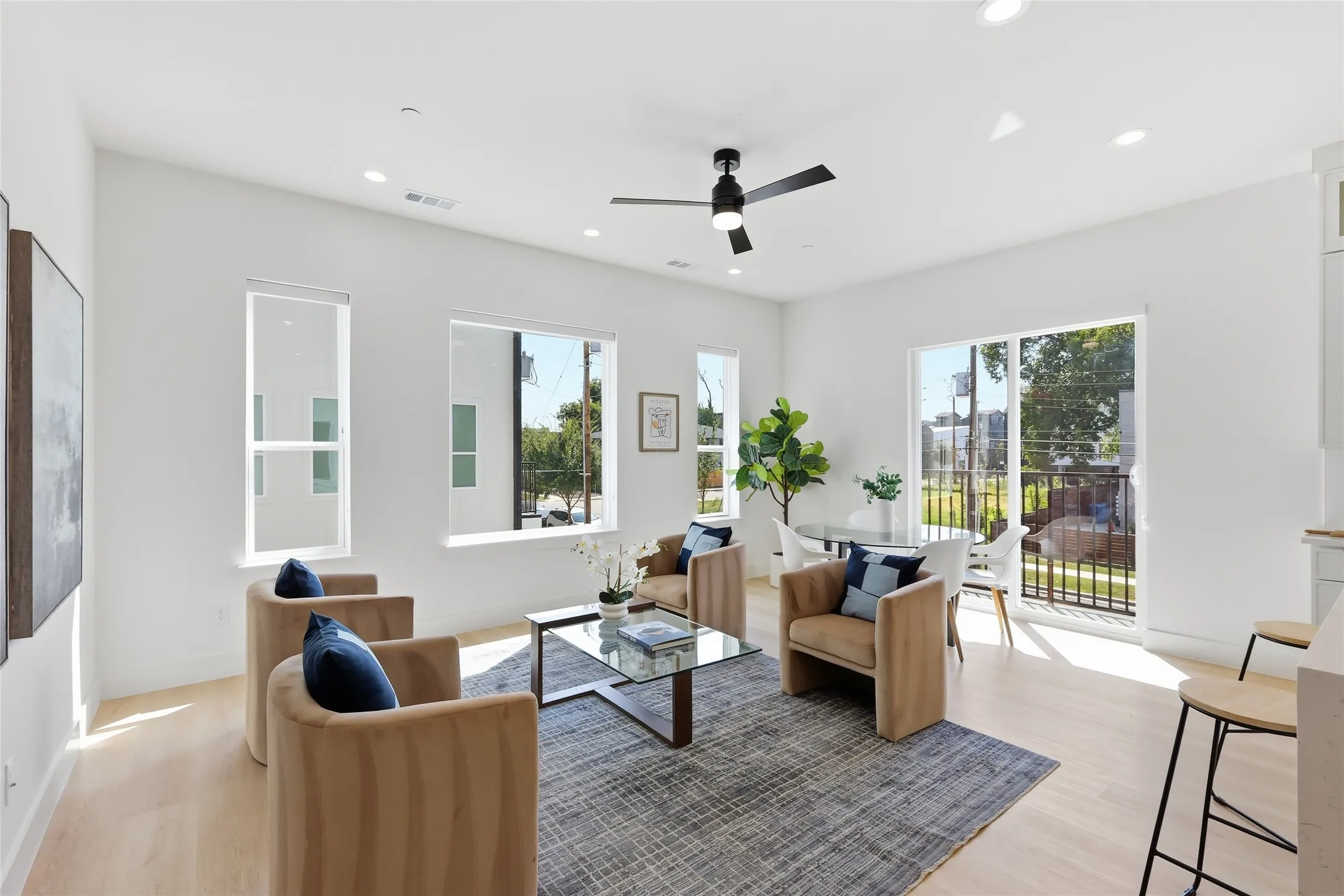 Townhouse For Rent in Dallas County , 4315 San Jacinto Street, Dallas, Texas 75204, 3 Bedroom, 4 Bathroom, 2 Garage spaces, 2,700 Sqft, built in 2026, Price $3,700, mls#21366854, Real Estate Agent in Dallas, Homes For Rent in Dallas county, Homes For Rent in Dallas, Realtor in Dallas Texas, Real Estate Brokerage Independent Realty Texas, Luminita Cordes Realtor