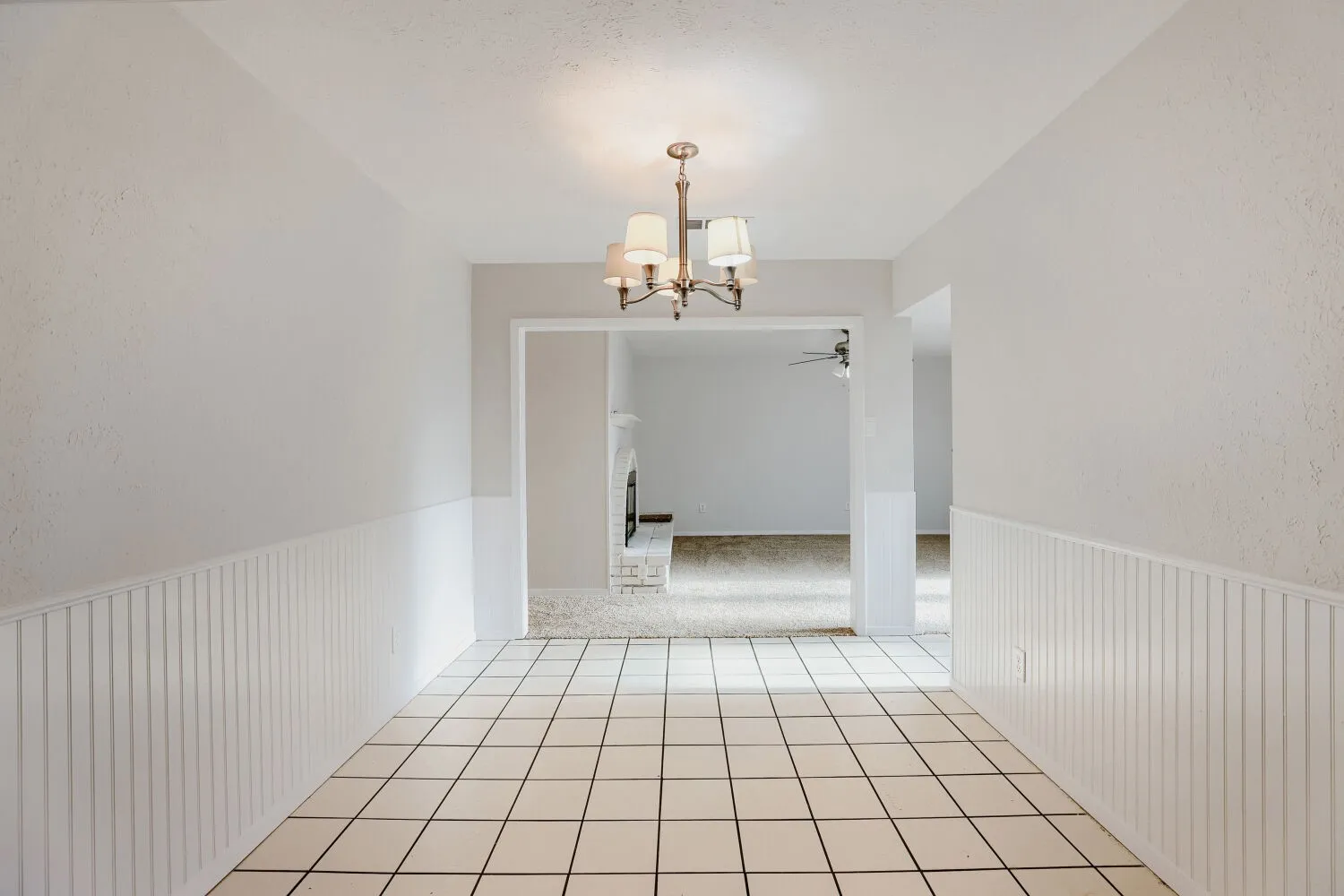 Single Family Residence For Sale in Collin County , 1309 Whitehall Drive, Plano, Texas 75023, 3 Bedroom, 2 Bathroom, 2 Garage spaces, 1,744 Sqft, built in 1974, mls#21366873, Real Estate Agent in Plano, Homes For Sale in Collin county, Homes For Sale in Plano, Realtor in Plano Texas, Real Estate Brokerage Independent Realty Texas, Luminita Cordes Realtor