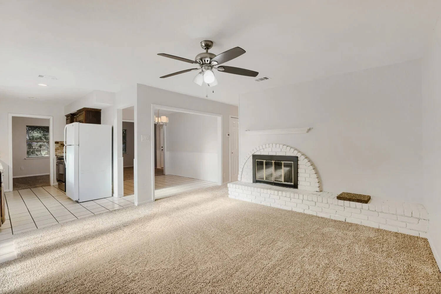 Single Family Residence For Sale in Collin County , 1309 Whitehall Drive, Plano, Texas 75023, 3 Bedroom, 2 Bathroom, 2 Garage spaces, 1,744 Sqft, built in 1974, mls#21366873, Real Estate Agent in Plano, Homes For Sale in Collin county, Homes For Sale in Plano, Realtor in Plano Texas, Real Estate Brokerage Independent Realty Texas, Luminita Cordes Realtor