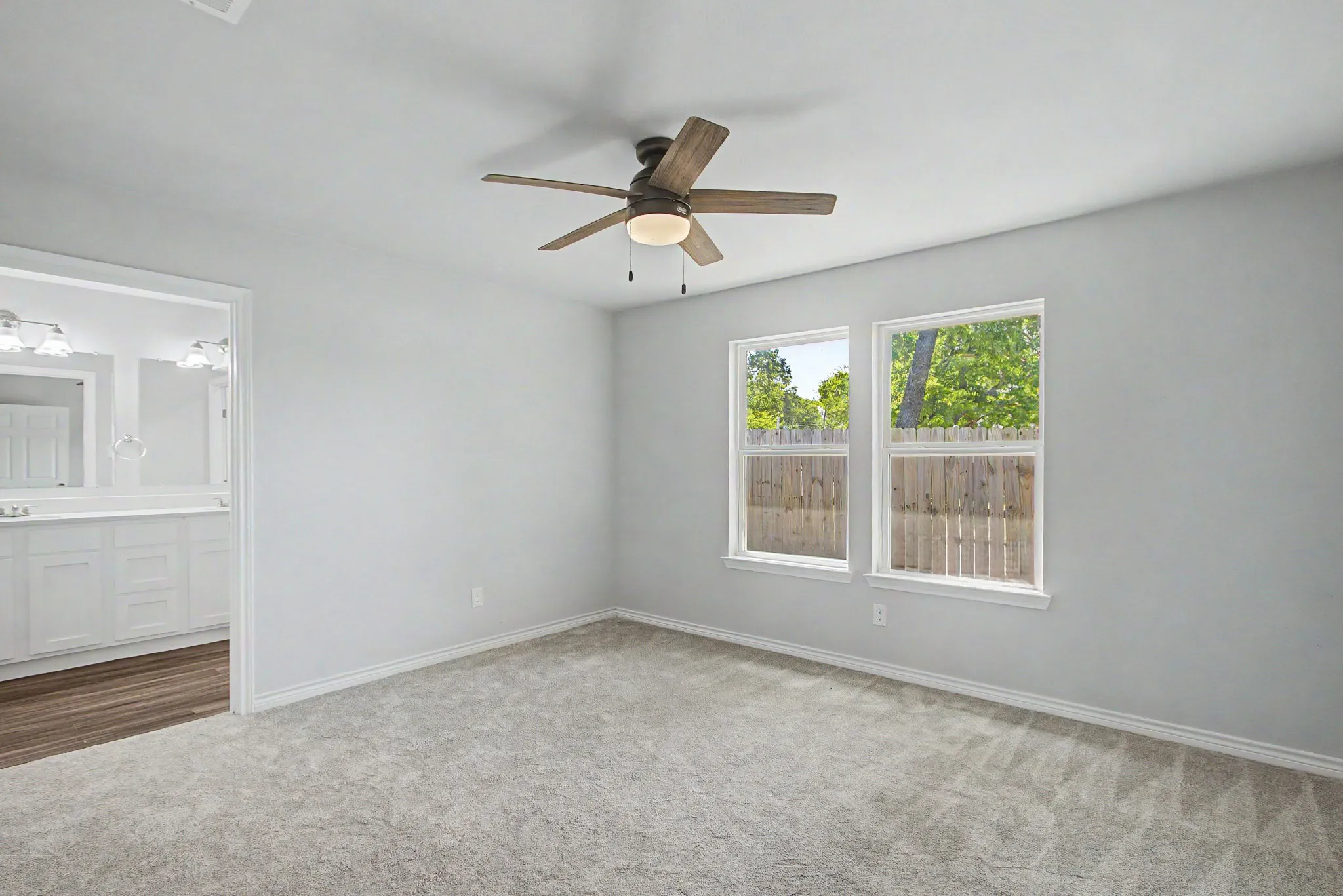 Single Family Residence For Sale in Hunt County , 3055 Silver Street, Greenville, Texas 75401, 4 Bedroom, 3 Bathroom, Garage spaces, 1,652 Sqft, built in 2022, mls#21361227, Real Estate Agent in Greenville, Homes For Sale in Hunt county, Homes For Sale in Greenville, Realtor in Greenville Texas, Real Estate Brokerage Independent Realty Texas, Luminita Cordes Realtor