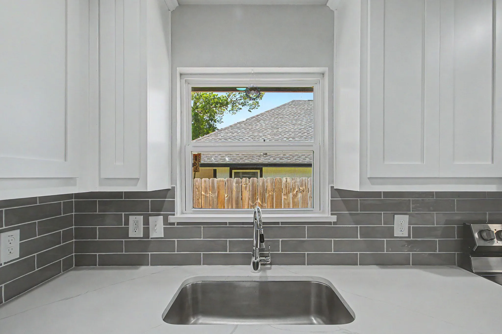 Single Family Residence For Sale in Hunt County , 3055 Silver Street, Greenville, Texas 75401, 4 Bedroom, 3 Bathroom, Garage spaces, 1,652 Sqft, built in 2022, mls#21361227, Real Estate Agent in Greenville, Homes For Sale in Hunt county, Homes For Sale in Greenville, Realtor in Greenville Texas, Real Estate Brokerage Independent Realty Texas, Luminita Cordes Realtor