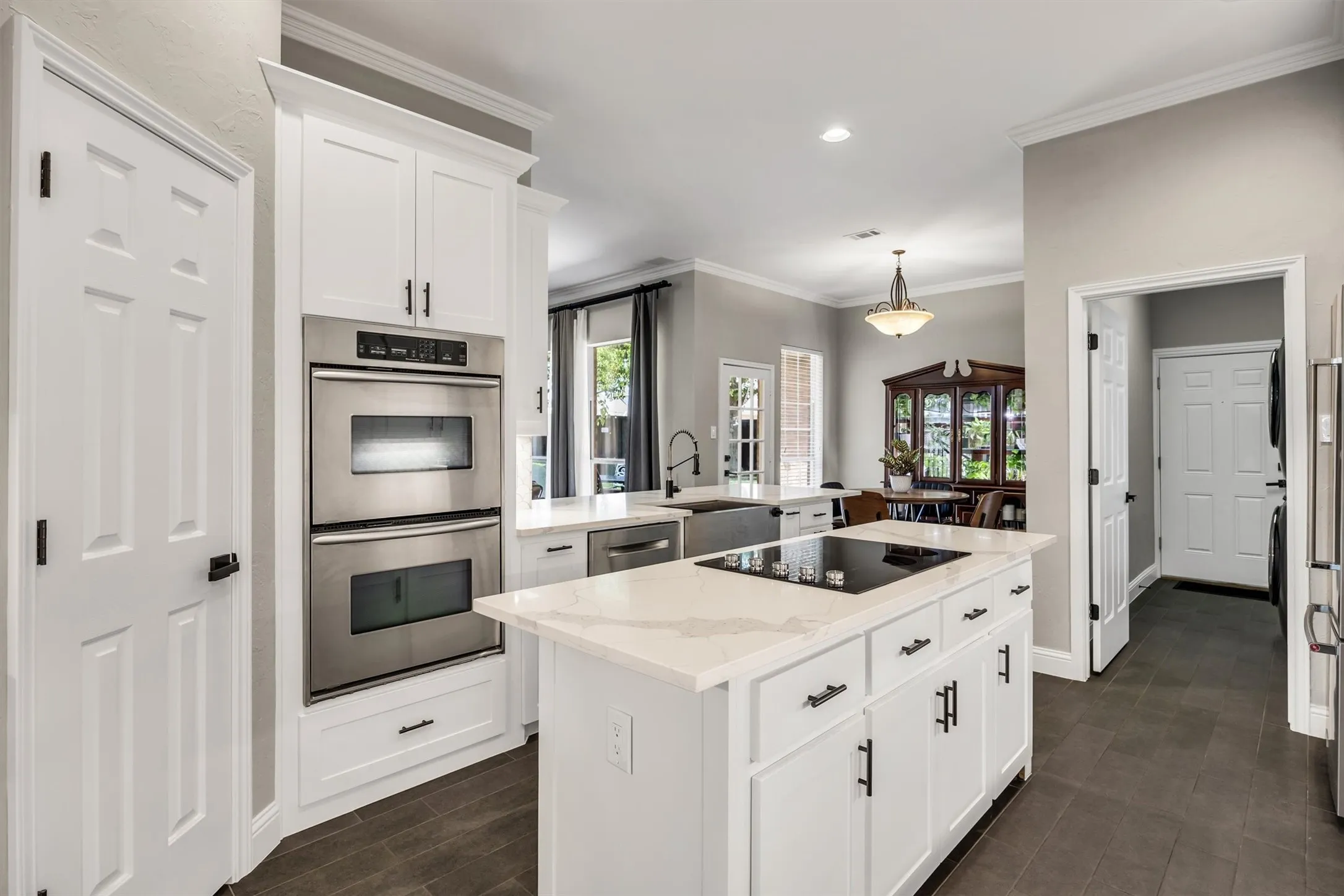Single Family Residence For Sale in Dallas County , 1324 Coral Drive, Coppell, Texas 75019, 5 Bedroom, 4 Bathroom, 2 Garage spaces, 3,489 Sqft, built in 1994, mls#21366561, Real Estate Agent in Coppell, Homes For Sale in Dallas county, Homes For Sale in Coppell, Realtor in Coppell Texas, Real Estate Brokerage Independent Realty Texas, Luminita Cordes Realtor