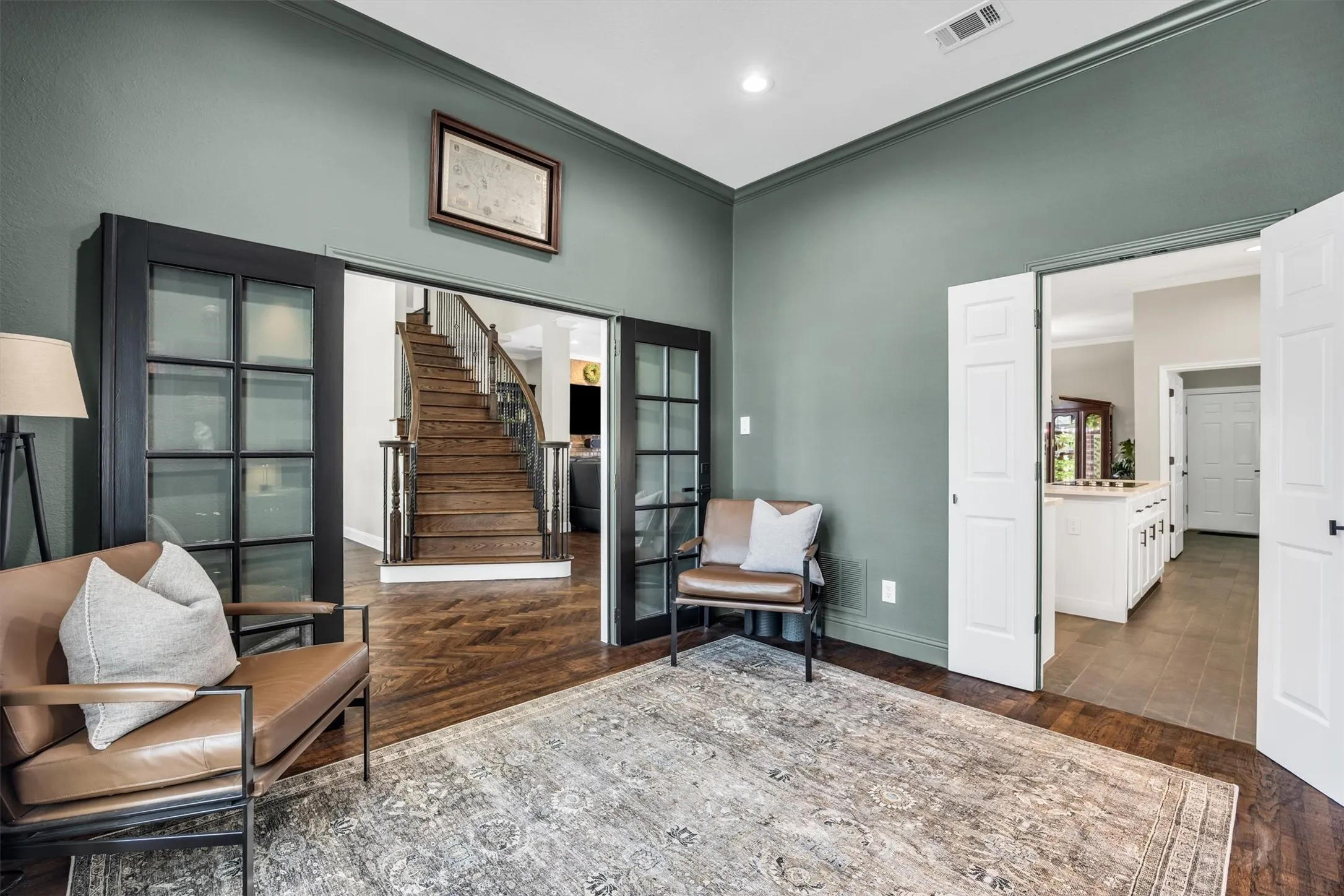 Single Family Residence For Sale in Dallas County , 1324 Coral Drive, Coppell, Texas 75019, 5 Bedroom, 4 Bathroom, 2 Garage spaces, 3,489 Sqft, built in 1994, mls#21366561, Real Estate Agent in Coppell, Homes For Sale in Dallas county, Homes For Sale in Coppell, Realtor in Coppell Texas, Real Estate Brokerage Independent Realty Texas, Luminita Cordes Realtor