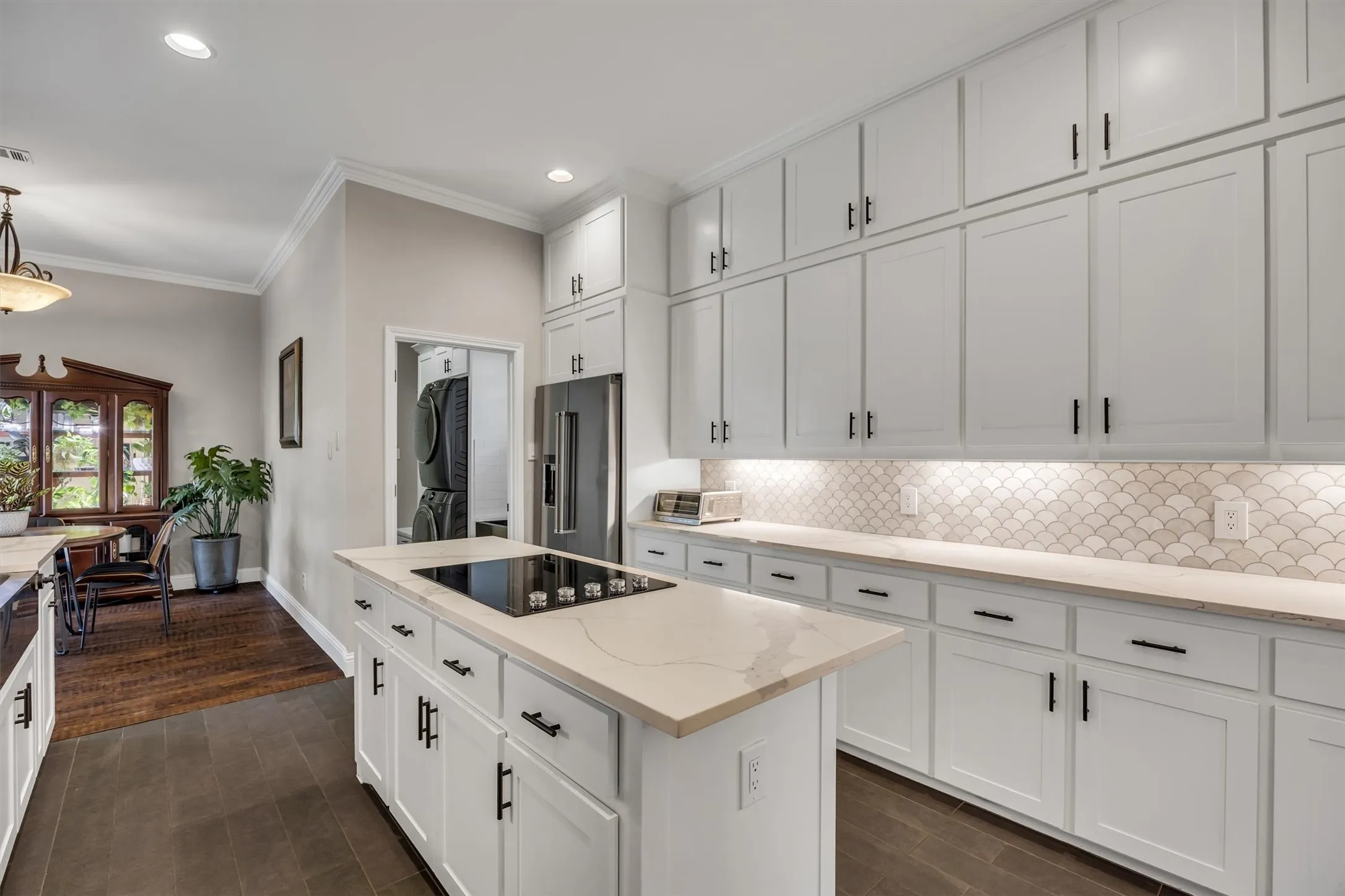 Single Family Residence For Sale in Dallas County , 1324 Coral Drive, Coppell, Texas 75019, 5 Bedroom, 4 Bathroom, 2 Garage spaces, 3,489 Sqft, built in 1994, mls#21366561, Real Estate Agent in Coppell, Homes For Sale in Dallas county, Homes For Sale in Coppell, Realtor in Coppell Texas, Real Estate Brokerage Independent Realty Texas, Luminita Cordes Realtor