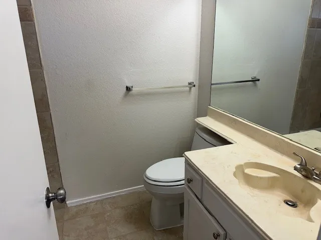 Single Family Residence For Rent in Rockwall County , 158 Brockway Drive, Rockwall, Texas 75032, 3 Bedroom, 2 Bathroom, 2 Garage spaces, 1,274 Sqft, built in 1985, mls#21366878, Real Estate Agent in Rockwall, Homes For Rent in Rockwall county, Homes For Rent in Rockwall, Realtor in Rockwall Texas, Real Estate Brokerage Independent Realty Texas, Luminita Cordes Realtor