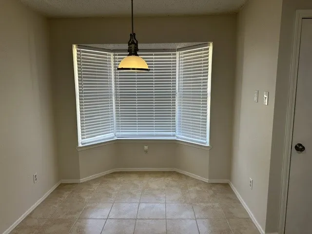 Single Family Residence For Rent in Rockwall County , 158 Brockway Drive, Rockwall, Texas 75032, 3 Bedroom, 2 Bathroom, 2 Garage spaces, 1,274 Sqft, built in 1985, mls#21366878, Real Estate Agent in Rockwall, Homes For Rent in Rockwall county, Homes For Rent in Rockwall, Realtor in Rockwall Texas, Real Estate Brokerage Independent Realty Texas, Luminita Cordes Realtor