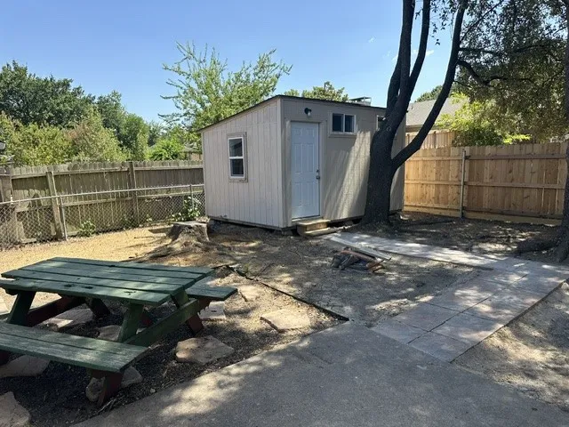 Storage shed