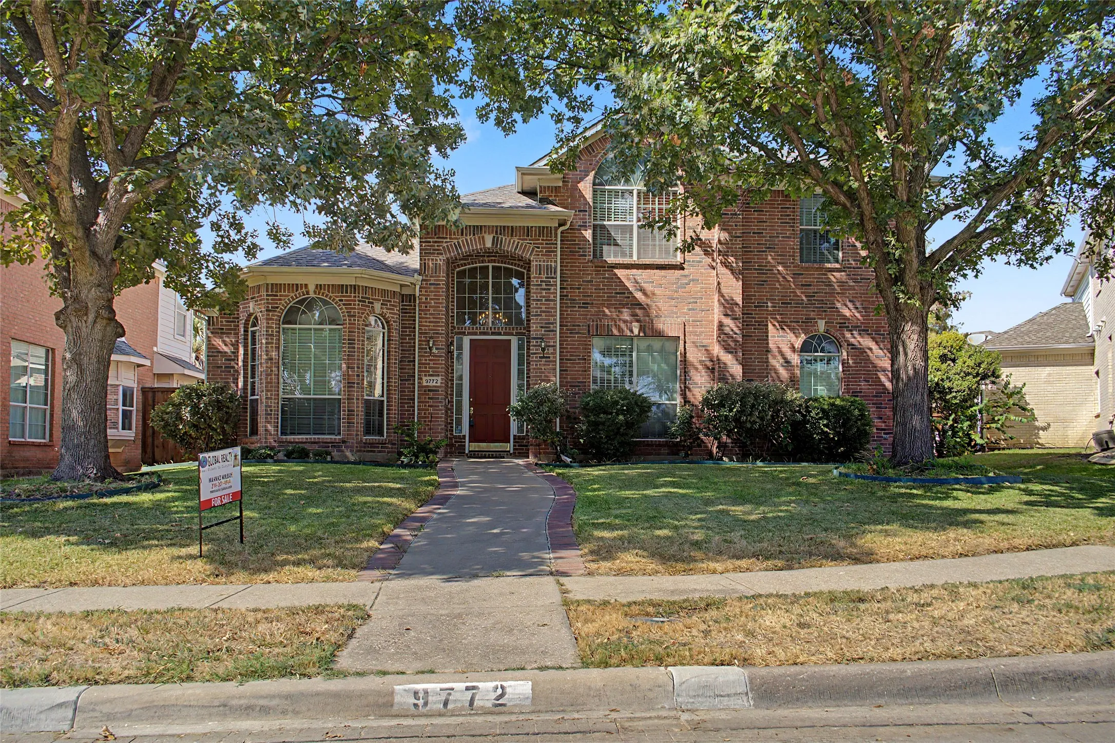 Single Family Residence For Sale in Collin County , 9772 Camino Real, Frisco, Texas 75035, 4 Bedroom, 4 Bathroom, 2 Garage spaces, 3,482 Sqft, built in 2002, mls#21360078, Real Estate Agent in Frisco, Homes For Sale in Collin county, Homes For Sale in Frisco, Realtor in Frisco Texas, Real Estate Brokerage Independent Realty Texas, Luminita Cordes Realtor