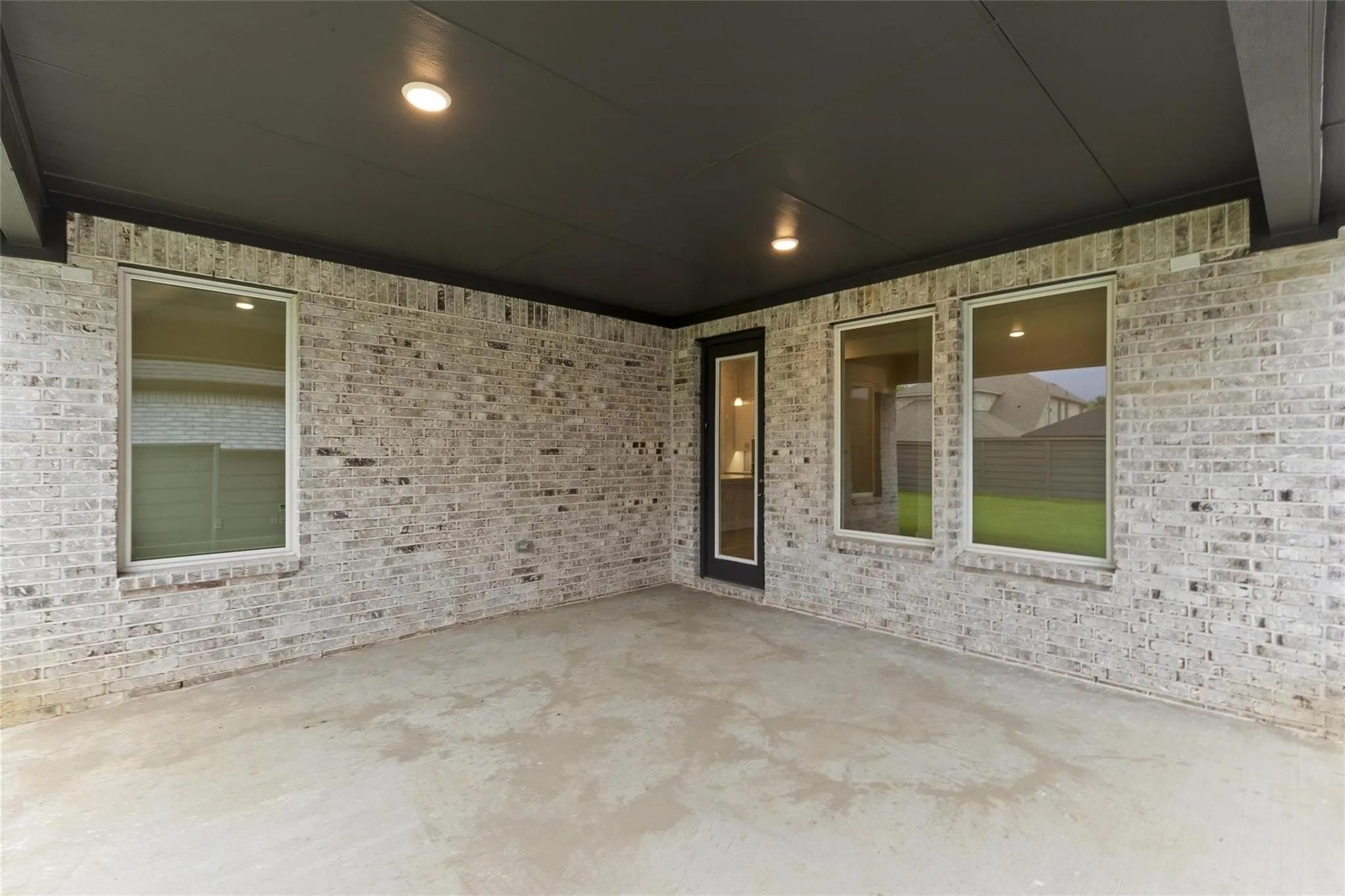 Single Family Residence For Rent in Denton County , 653 Begonia Way, Little Elm, Texas 76227, 3 Bedroom, 2 Bathroom, 2 Garage spaces, 2,257 Sqft, built in 2024, mls#21366885, Real Estate Agent in Little Elm, Homes For Rent in Denton county, Homes For Rent in Little Elm, Realtor in Little Elm Texas, Real Estate Brokerage Independent Realty Texas, Luminita Cordes Realtor