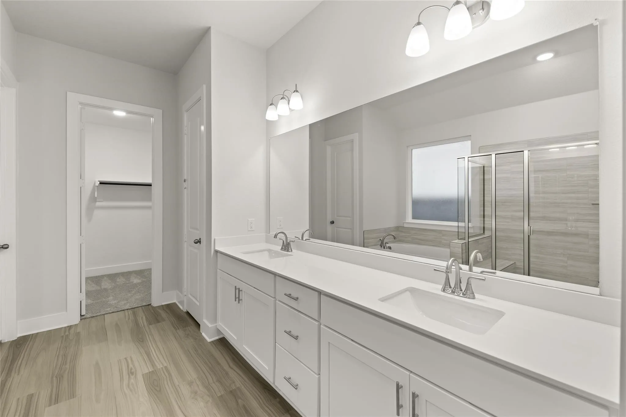 Single Family Residence For Rent in Denton County , 653 Begonia Way, Little Elm, Texas 76227, 3 Bedroom, 2 Bathroom, 2 Garage spaces, 2,257 Sqft, built in 2024, mls#21366885, Real Estate Agent in Little Elm, Homes For Rent in Denton county, Homes For Rent in Little Elm, Realtor in Little Elm Texas, Real Estate Brokerage Independent Realty Texas, Luminita Cordes Realtor