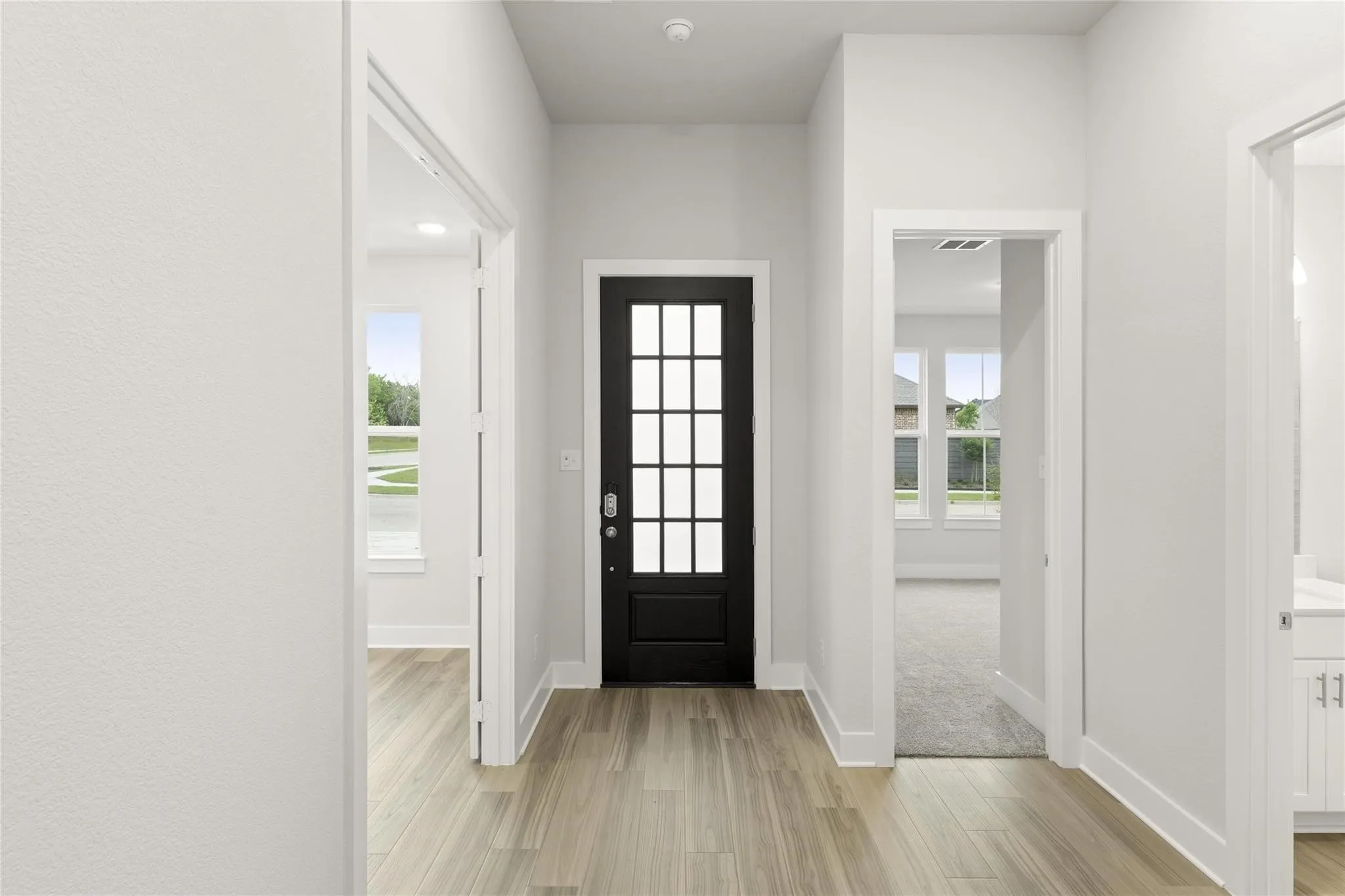 Single Family Residence For Rent in Denton County , 653 Begonia Way, Little Elm, Texas 76227, 3 Bedroom, 2 Bathroom, 2 Garage spaces, 2,257 Sqft, built in 2024, mls#21366885, Real Estate Agent in Little Elm, Homes For Rent in Denton county, Homes For Rent in Little Elm, Realtor in Little Elm Texas, Real Estate Brokerage Independent Realty Texas, Luminita Cordes Realtor