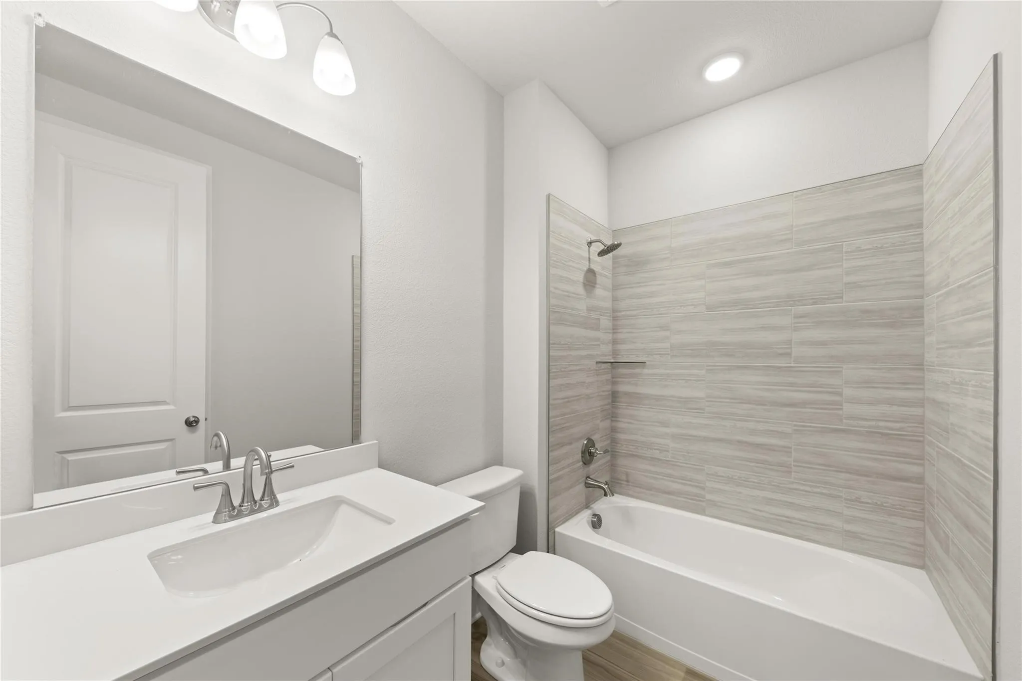 Single Family Residence For Rent in Denton County , 653 Begonia Way, Little Elm, Texas 76227, 3 Bedroom, 2 Bathroom, 2 Garage spaces, 2,257 Sqft, built in 2024, mls#21366885, Real Estate Agent in Little Elm, Homes For Rent in Denton county, Homes For Rent in Little Elm, Realtor in Little Elm Texas, Real Estate Brokerage Independent Realty Texas, Luminita Cordes Realtor