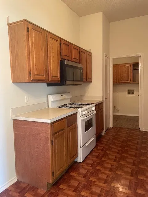 Single Family Residence For Sale in Dallas County , 2115 Sunset Drive, Balch Springs, Texas 75180, 3 Bedroom, 2 Bathroom, 1 Garage spaces, 1,212 Sqft, built in 1986, mls#21360954, Real Estate Agent in Balch Springs, Homes For Sale in Dallas county, Homes For Sale in Balch Springs, Realtor in Balch Springs Texas, Real Estate Brokerage Independent Realty Texas, Luminita Cordes Realtor
