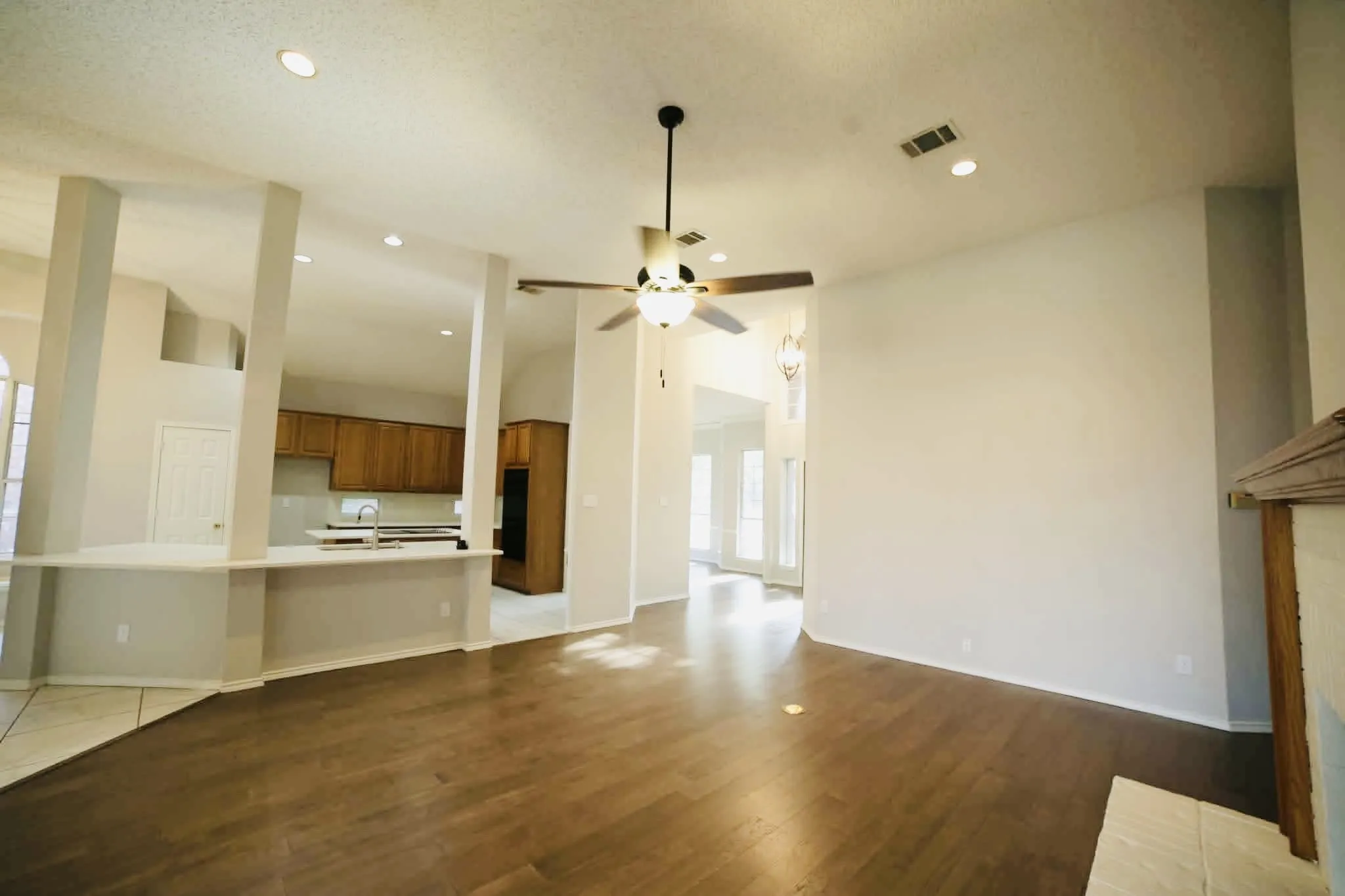Single Family Residence For Sale in Collin County , 3114 Stonehenge Drive, Richardson, Texas 75082, 4 Bedroom, 3 Bathroom, 2 Garage spaces, 2,668 Sqft, built in 1993, mls#21358504, Real Estate Agent in Richardson, Homes For Sale in Collin county, Homes For Sale in Richardson, Realtor in Richardson Texas, Real Estate Brokerage Independent Realty Texas, Luminita Cordes Realtor