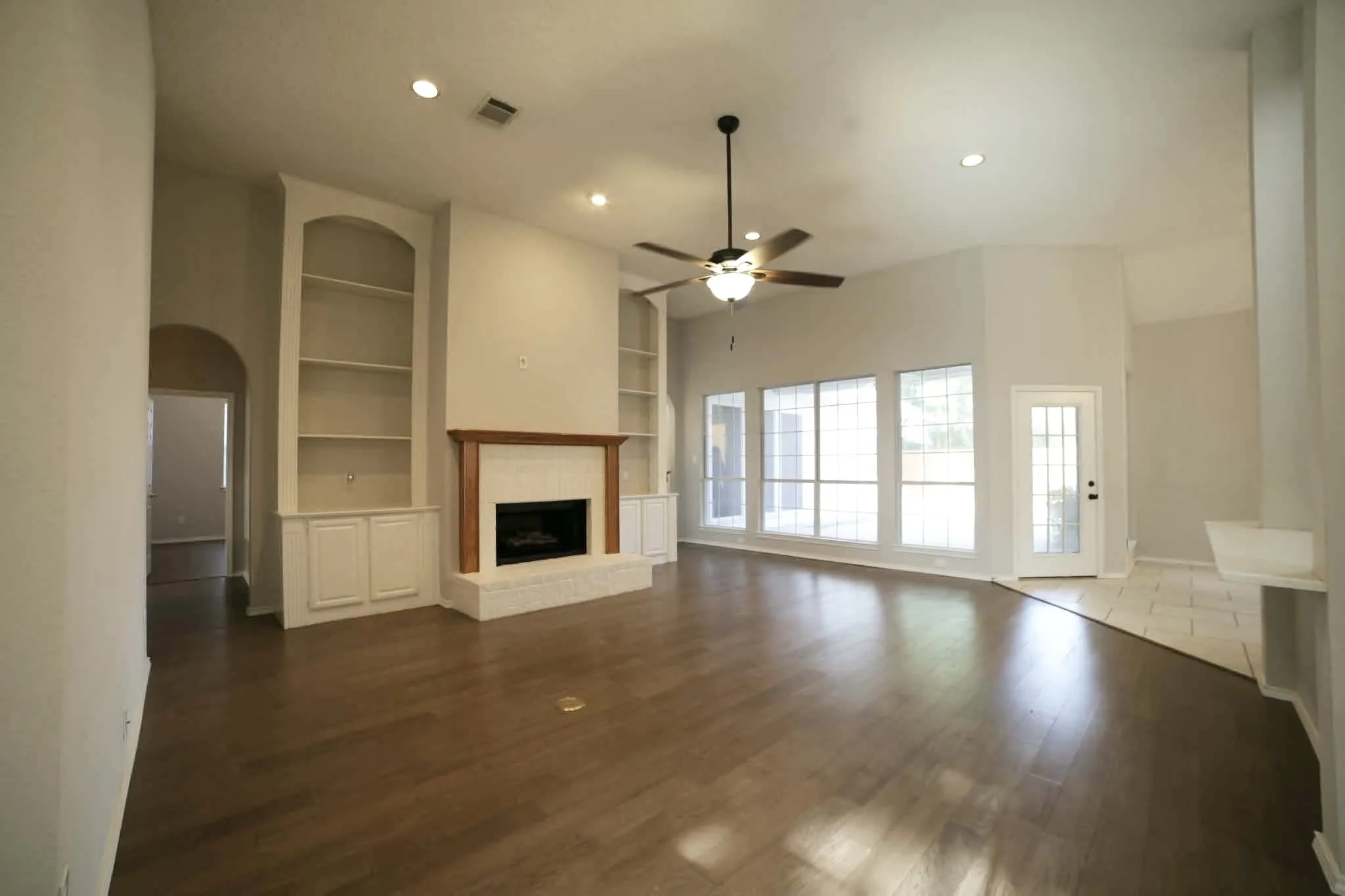 Single Family Residence For Sale in Collin County , 3114 Stonehenge Drive, Richardson, Texas 75082, 4 Bedroom, 3 Bathroom, 2 Garage spaces, 2,668 Sqft, built in 1993, mls#21358504, Real Estate Agent in Richardson, Homes For Sale in Collin county, Homes For Sale in Richardson, Realtor in Richardson Texas, Real Estate Brokerage Independent Realty Texas, Luminita Cordes Realtor