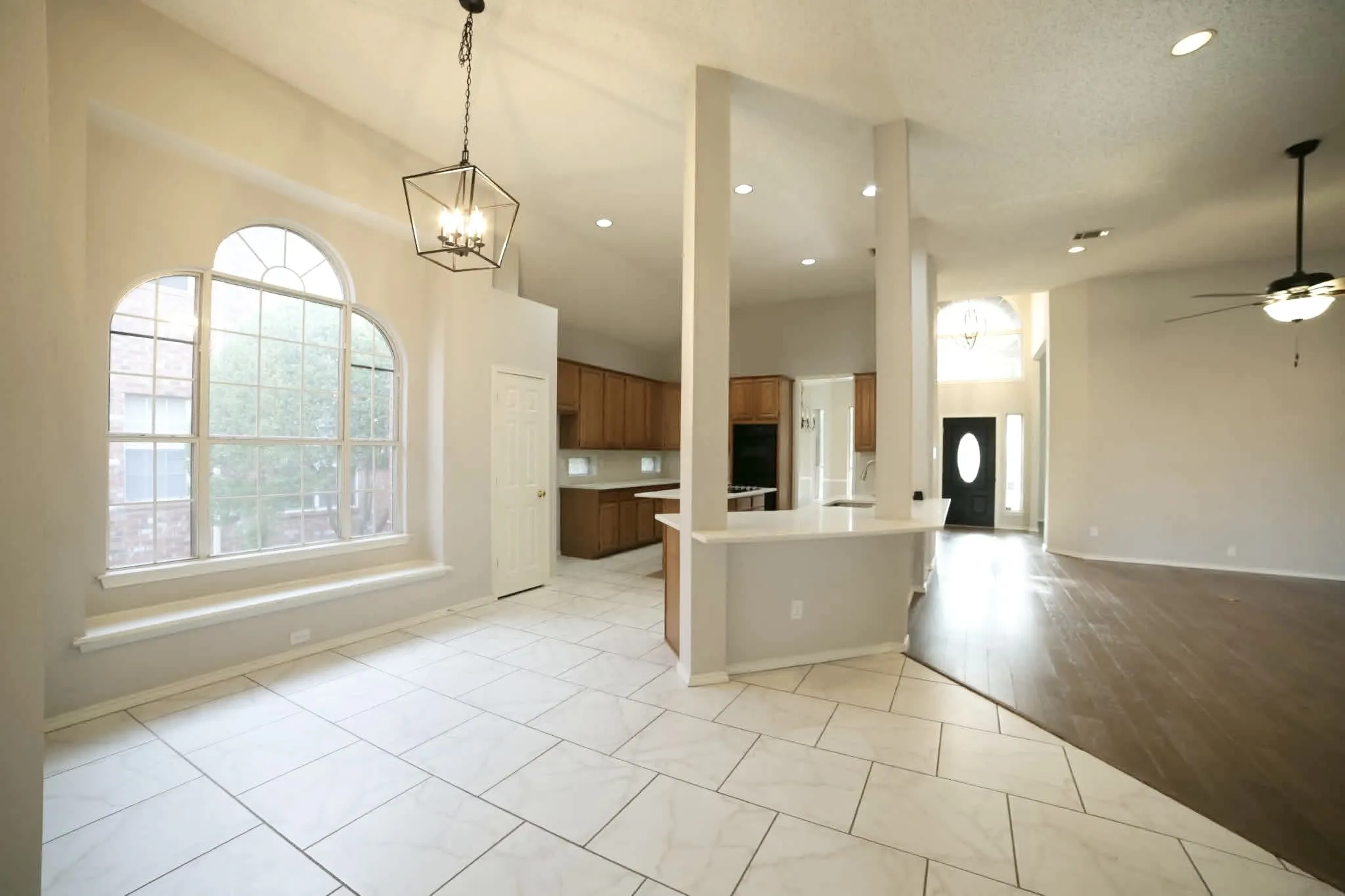 Single Family Residence For Sale in Collin County , 3114 Stonehenge Drive, Richardson, Texas 75082, 4 Bedroom, 3 Bathroom, 2 Garage spaces, 2,668 Sqft, built in 1993, mls#21358504, Real Estate Agent in Richardson, Homes For Sale in Collin county, Homes For Sale in Richardson, Realtor in Richardson Texas, Real Estate Brokerage Independent Realty Texas, Luminita Cordes Realtor