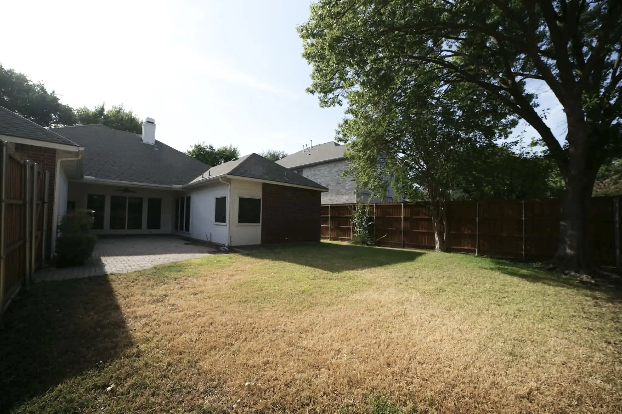 Single Family Residence For Sale in Collin County , 3114 Stonehenge Drive, Richardson, Texas 75082, 4 Bedroom, 3 Bathroom, 2 Garage spaces, 2,668 Sqft, built in 1993, mls#21358504, Real Estate Agent in Richardson, Homes For Sale in Collin county, Homes For Sale in Richardson, Realtor in Richardson Texas, Real Estate Brokerage Independent Realty Texas, Luminita Cordes Realtor