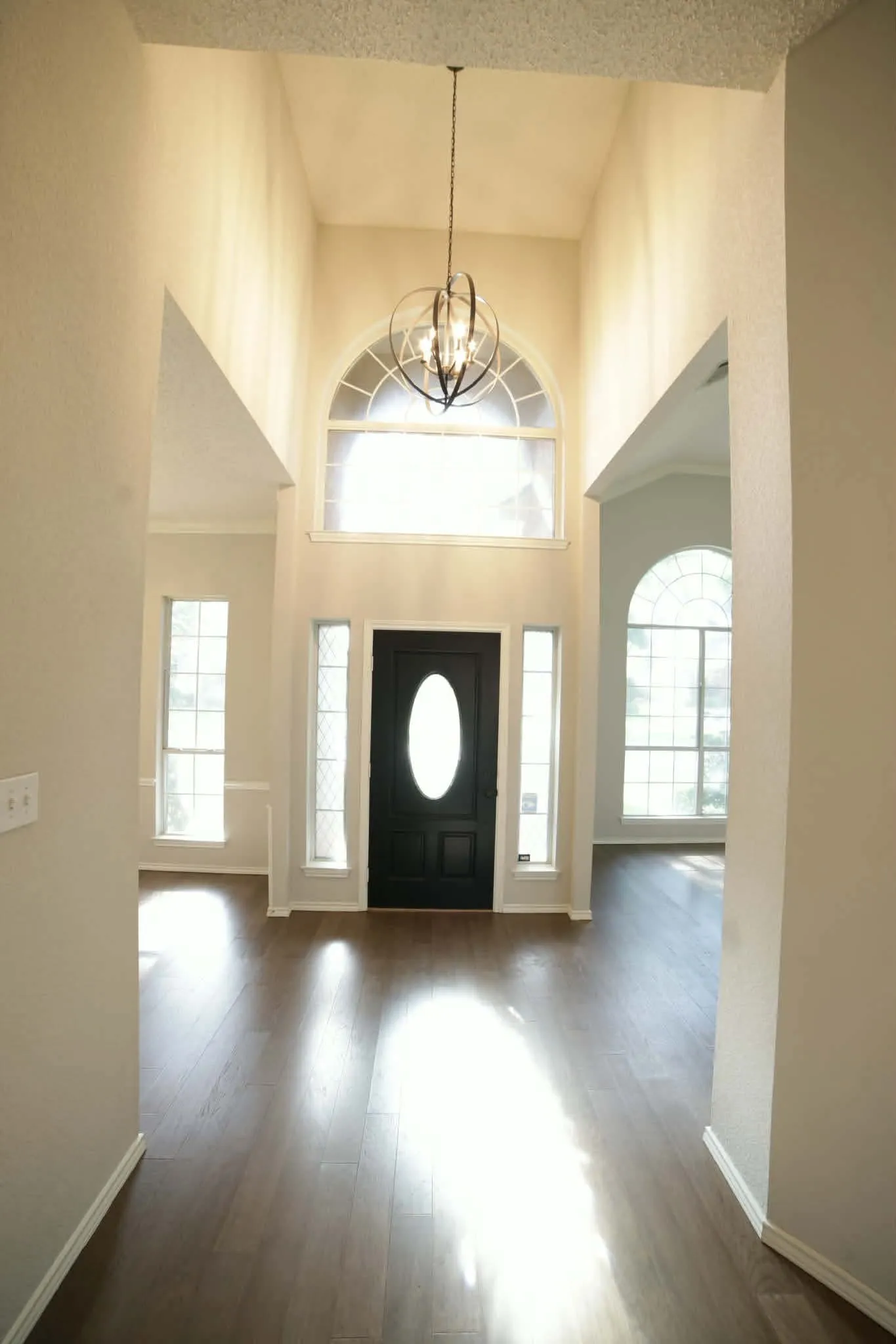 Single Family Residence For Sale in Collin County , 3114 Stonehenge Drive, Richardson, Texas 75082, 4 Bedroom, 3 Bathroom, 2 Garage spaces, 2,668 Sqft, built in 1993, mls#21358504, Real Estate Agent in Richardson, Homes For Sale in Collin county, Homes For Sale in Richardson, Realtor in Richardson Texas, Real Estate Brokerage Independent Realty Texas, Luminita Cordes Realtor