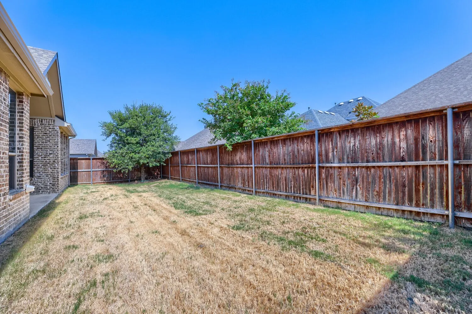 Single Family Residence For Sale in Collin County , 1649 Olive Avenue, Celina, Texas 75009, 3 Bedroom, 3 Bathroom, 2 Garage spaces, 2,688 Sqft, built in 2016, mls#21366395, Real Estate Agent in Celina, Homes For Sale in Collin county, Homes For Sale in Celina, Realtor in Celina Texas, Real Estate Brokerage Independent Realty Texas, Luminita Cordes Realtor