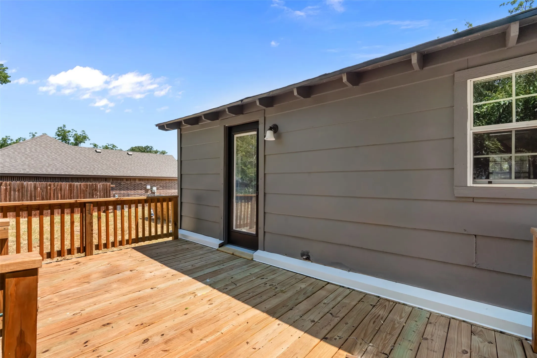 Single Family Residence For Sale in Parker County , 417 N Birch Street, Springtown, Texas 76082, 3 Bedroom, 1 Bathroom, Garage spaces, 996 Sqft, built in 0, mls#21364605, Real Estate Agent in Springtown, Homes For Sale in Parker county, Homes For Sale in Springtown, Realtor in Springtown Texas, Real Estate Brokerage Independent Realty Texas, Luminita Cordes Realtor