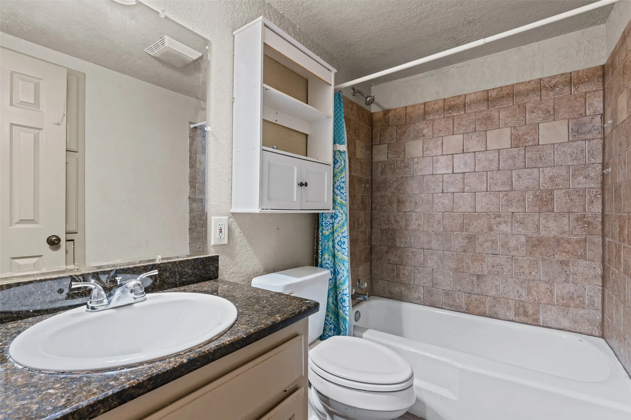 Single Family Residence For Sale in Parker County , 417 N Birch Street, Springtown, Texas 76082, 3 Bedroom, 1 Bathroom, Garage spaces, 996 Sqft, built in 0, mls#21364605, Real Estate Agent in Springtown, Homes For Sale in Parker county, Homes For Sale in Springtown, Realtor in Springtown Texas, Real Estate Brokerage Independent Realty Texas, Luminita Cordes Realtor