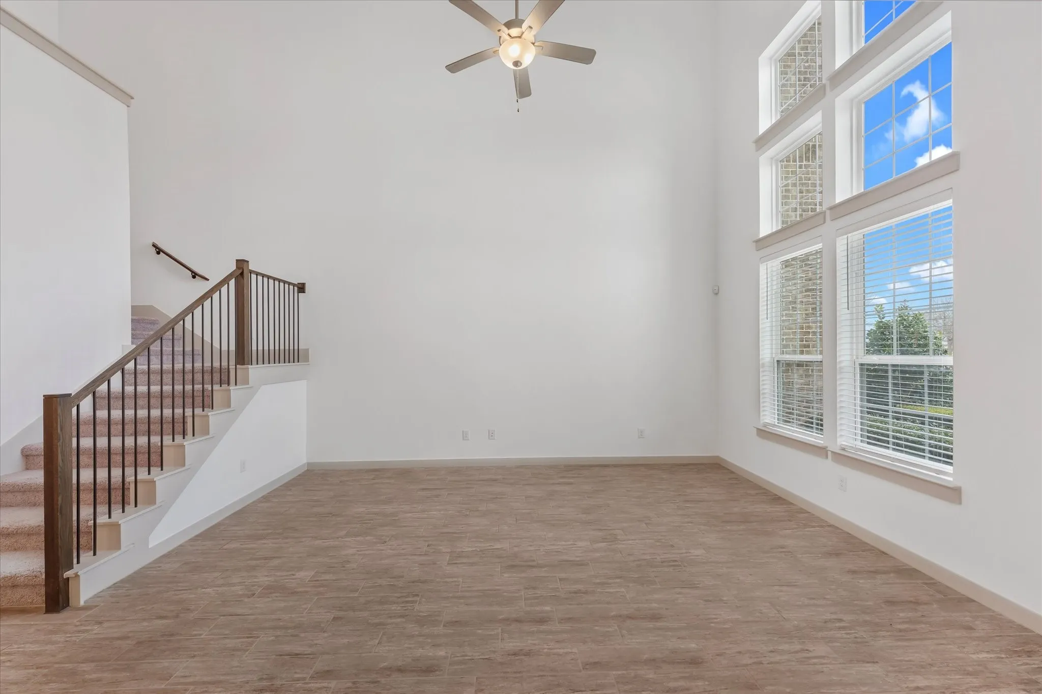 Townhouse For Sale in Collin County , 4870 Woodruff Way, Fairview, Texas 75069, 2 Bedroom, 3 Bathroom, 2 Garage spaces, 1,840 Sqft, built in 2019, mls#21366911, Real Estate Agent in Fairview, Homes For Sale in Collin county, Homes For Sale in Fairview, Realtor in Fairview Texas, Real Estate Brokerage Independent Realty Texas, Luminita Cordes Realtor