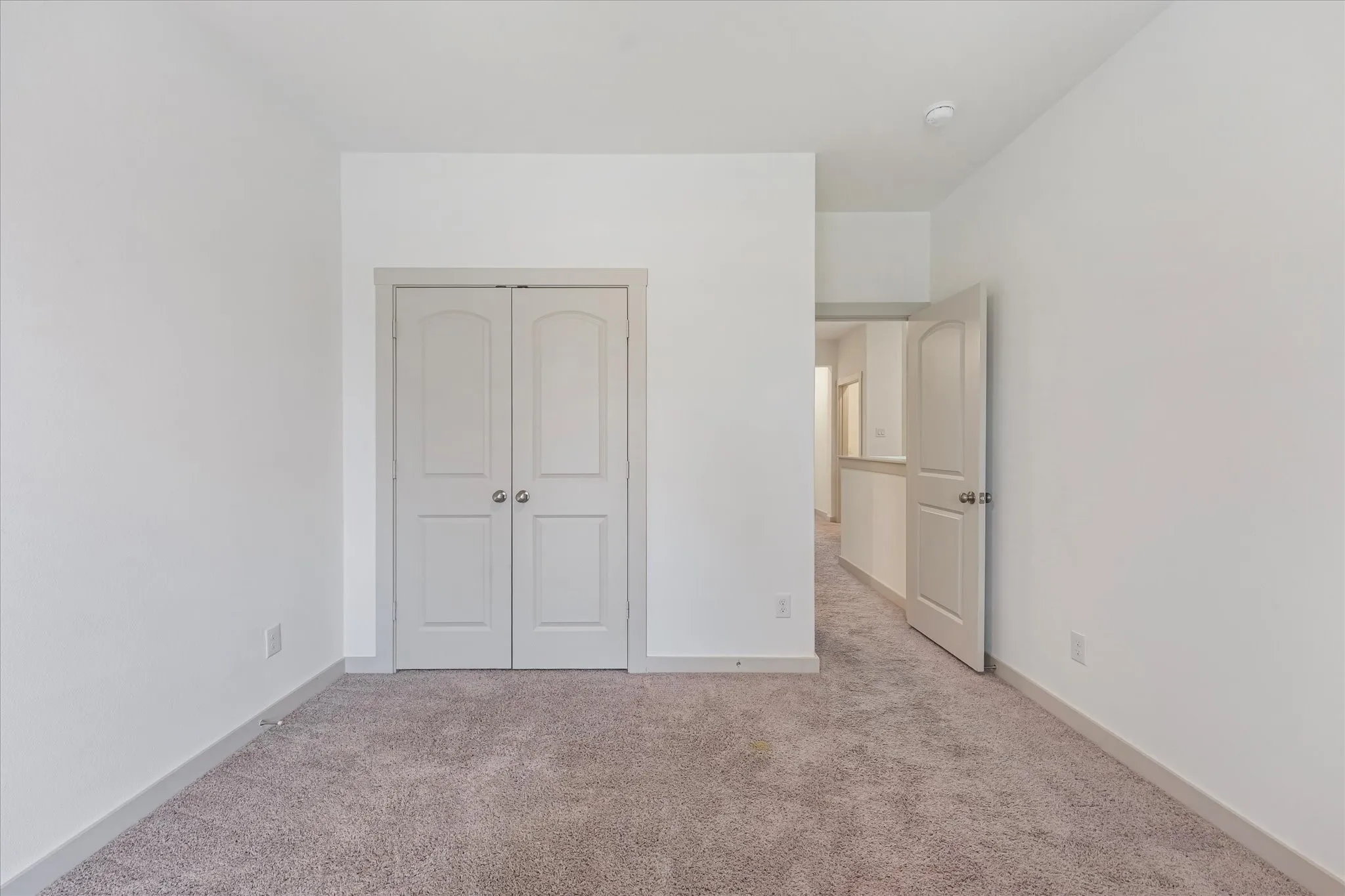 Townhouse For Rent in Collin County , 4870 Woodruff Way, Fairview, Texas 75069, 2 Bedroom, 3 Bathroom, 2 Garage spaces, 1,840 Sqft, built in 2019, mls#21366914, Real Estate Agent in Fairview, Homes For Rent in Collin county, Homes For Rent in Fairview, Realtor in Fairview Texas, Real Estate Brokerage Independent Realty Texas, Luminita Cordes Realtor