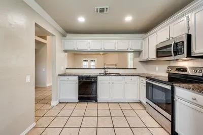 Single Family Residence For Sale in Tarrant County , 3720 River Birch Road, Fort Worth, Texas 76137, 3 Bedroom, 2 Bathroom, 2 Garage spaces, 1,344 Sqft, built in 1986, mls#21366912, Real Estate Agent in Fort Worth, Homes For Sale in Tarrant county, Homes For Sale in Fort Worth, Realtor in Fort Worth Texas, Real Estate Brokerage Independent Realty Texas, Luminita Cordes Realtor