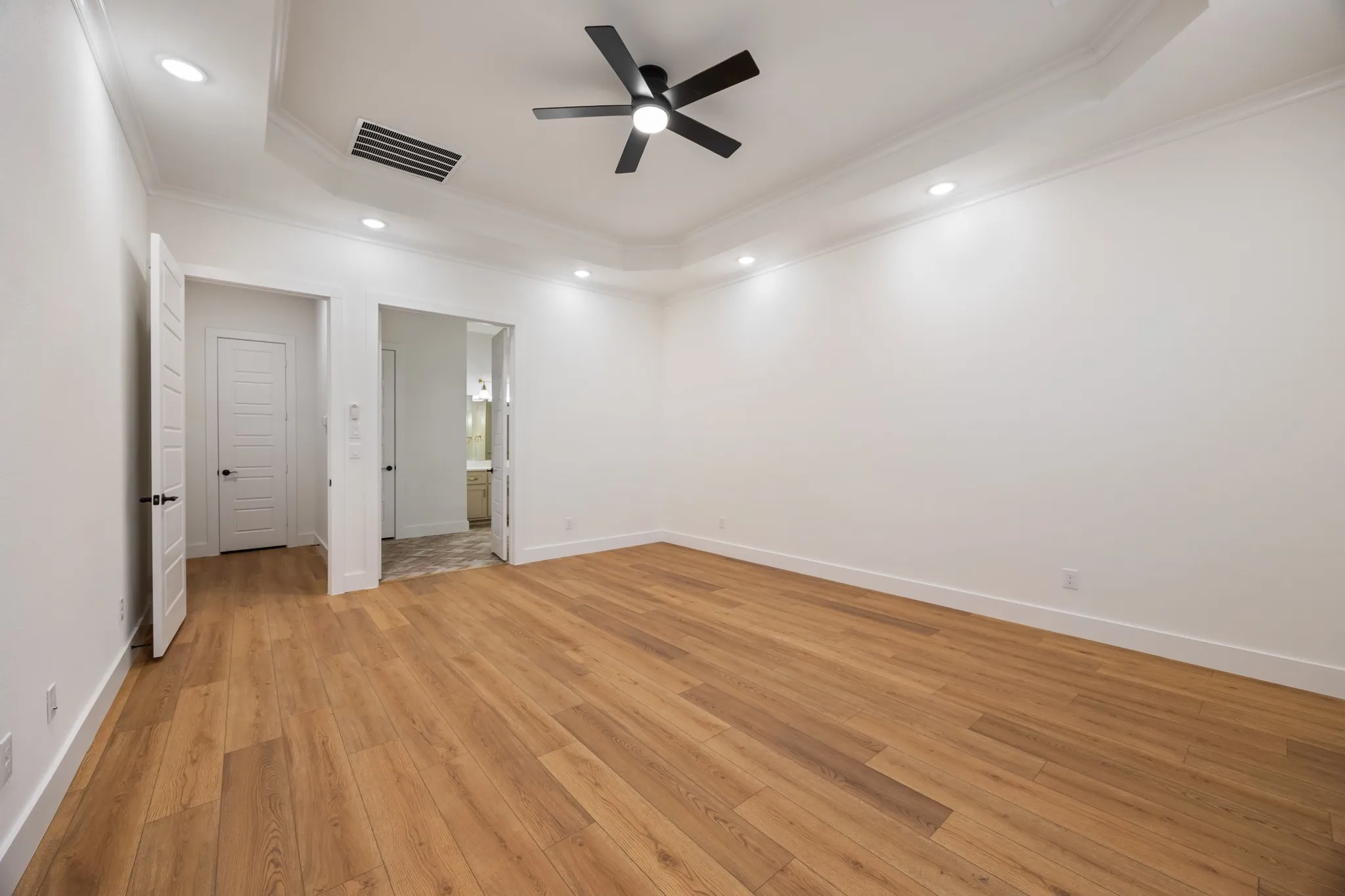 Single Family Residence For Sale in Rockwall County , 225 League Road, Mclendon Chisholm, Texas 75032, 5 Bedroom, 5 Bathroom, 3 Garage spaces, 4,300 Sqft, built in 2025, mls#21339708, Real Estate Agent in Mclendon Chisholm, Homes For Sale in Rockwall county, Homes For Sale in Mclendon Chisholm, Realtor in Mclendon Chisholm Texas, Real Estate Brokerage Independent Realty Texas, Luminita Cordes Realtor