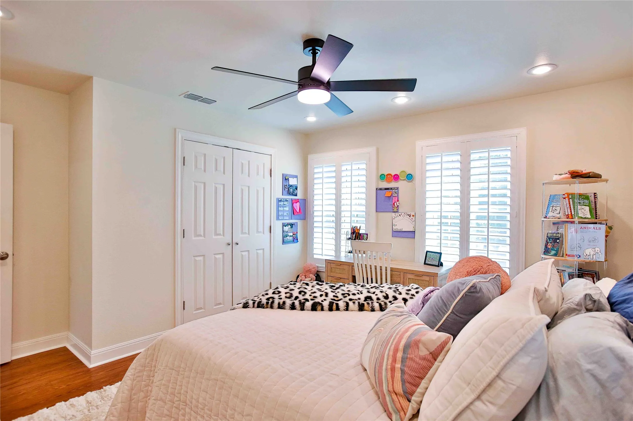 Single Family Residence For Sale in Taylor County , 5410 Peppermill Lane, Abilene, Texas 79606, 4 Bedroom, 3 Bathroom, 2 Garage spaces, 2,994 Sqft, built in 1997, mls#21365013, Real Estate Agent in Abilene, Homes For Sale in Taylor county, Homes For Sale in Abilene, Realtor in Abilene Texas, Real Estate Brokerage Independent Realty Texas, Luminita Cordes Realtor