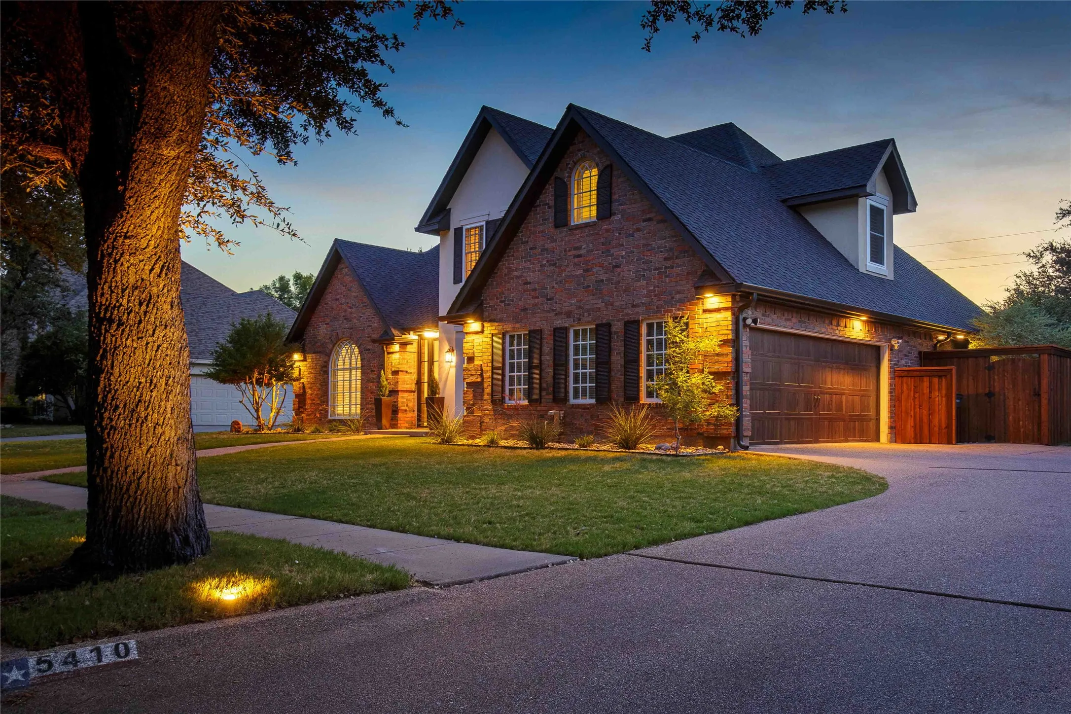 Single Family Residence For Sale in Taylor County , 5410 Peppermill Lane, Abilene, Texas 79606, 4 Bedroom, 3 Bathroom, 2 Garage spaces, 2,994 Sqft, built in 1997, mls#21365013, Real Estate Agent in Abilene, Homes For Sale in Taylor county, Homes For Sale in Abilene, Realtor in Abilene Texas, Real Estate Brokerage Independent Realty Texas, Luminita Cordes Realtor