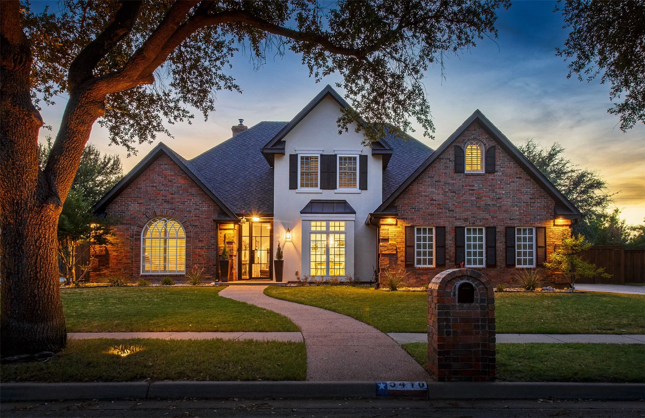 Single Family Residence For Sale in Taylor County , 5410 Peppermill Lane, Abilene, Texas 79606, 4 Bedroom, 3 Bathroom, 2 Garage spaces, 2,994 Sqft, built in 1997, mls#21365013, Real Estate Agent in Abilene, Homes For Sale in Taylor county, Homes For Sale in Abilene, Realtor in Abilene Texas, Real Estate Brokerage Independent Realty Texas, Luminita Cordes Realtor