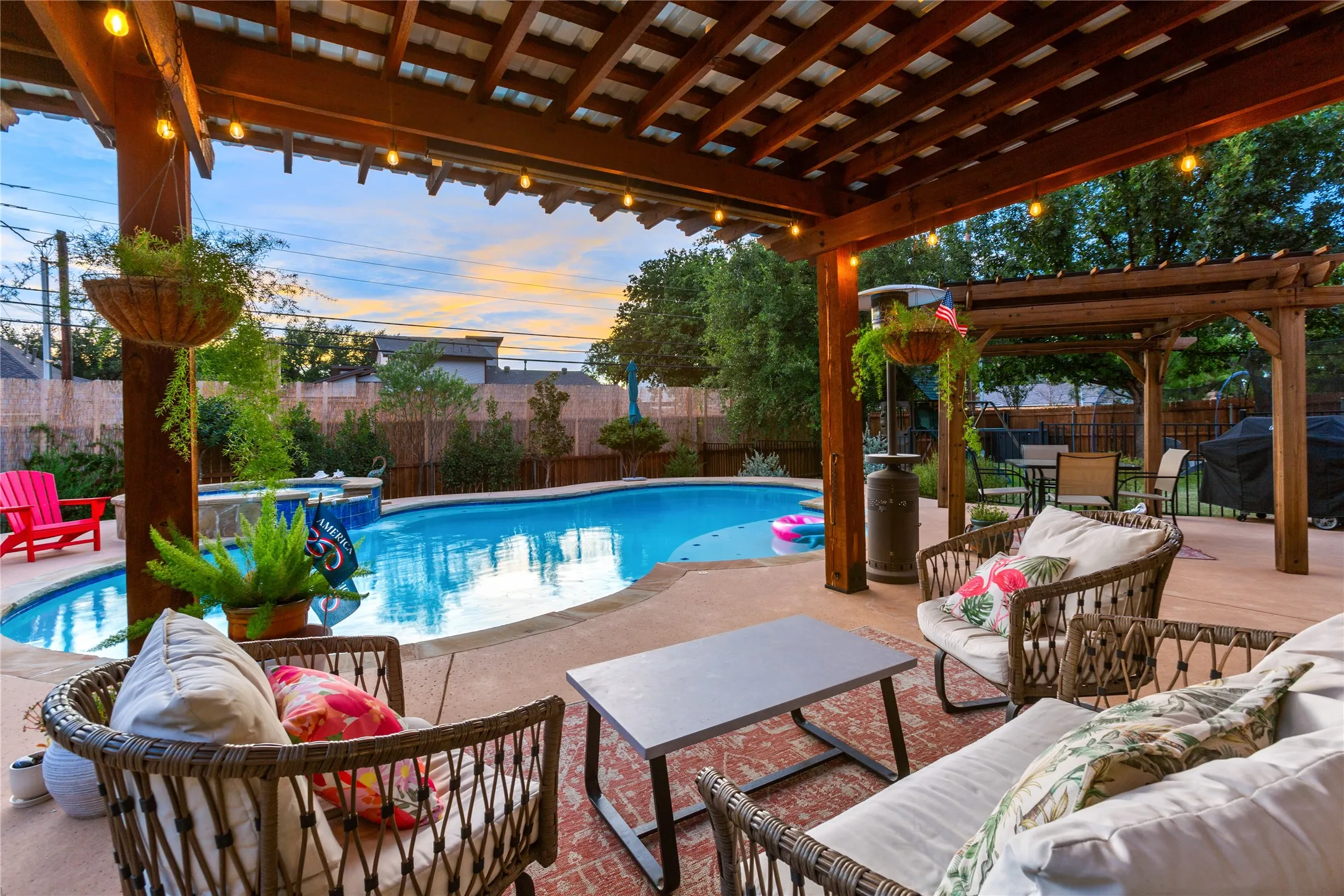 Single Family Residence For Sale in Taylor County , 5410 Peppermill Lane, Abilene, Texas 79606, 4 Bedroom, 3 Bathroom, 2 Garage spaces, 2,994 Sqft, built in 1997, mls#21365013, Real Estate Agent in Abilene, Homes For Sale in Taylor county, Homes For Sale in Abilene, Realtor in Abilene Texas, Real Estate Brokerage Independent Realty Texas, Luminita Cordes Realtor