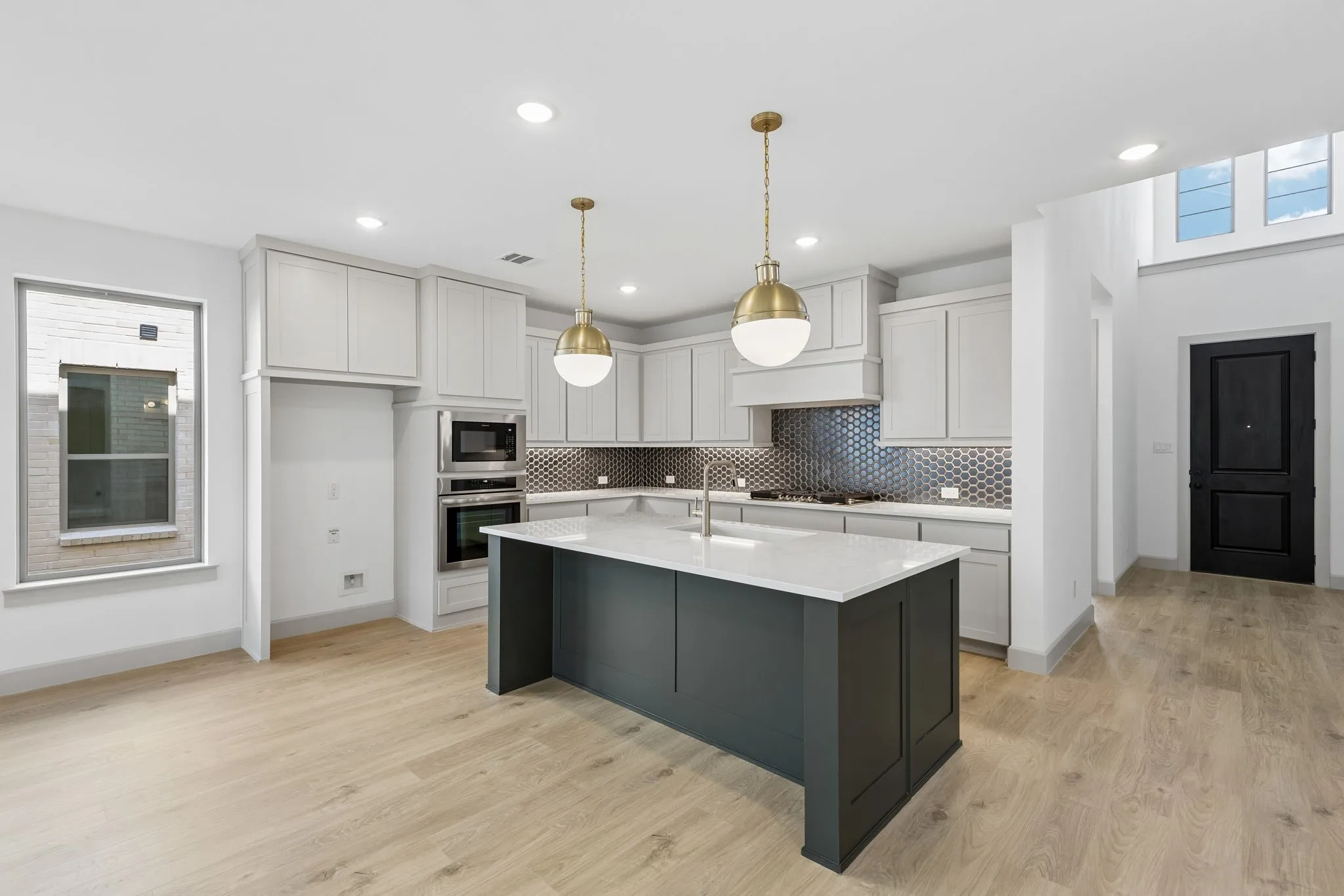 Packed with space, storage and style, this dream kitchen is calling your name!
