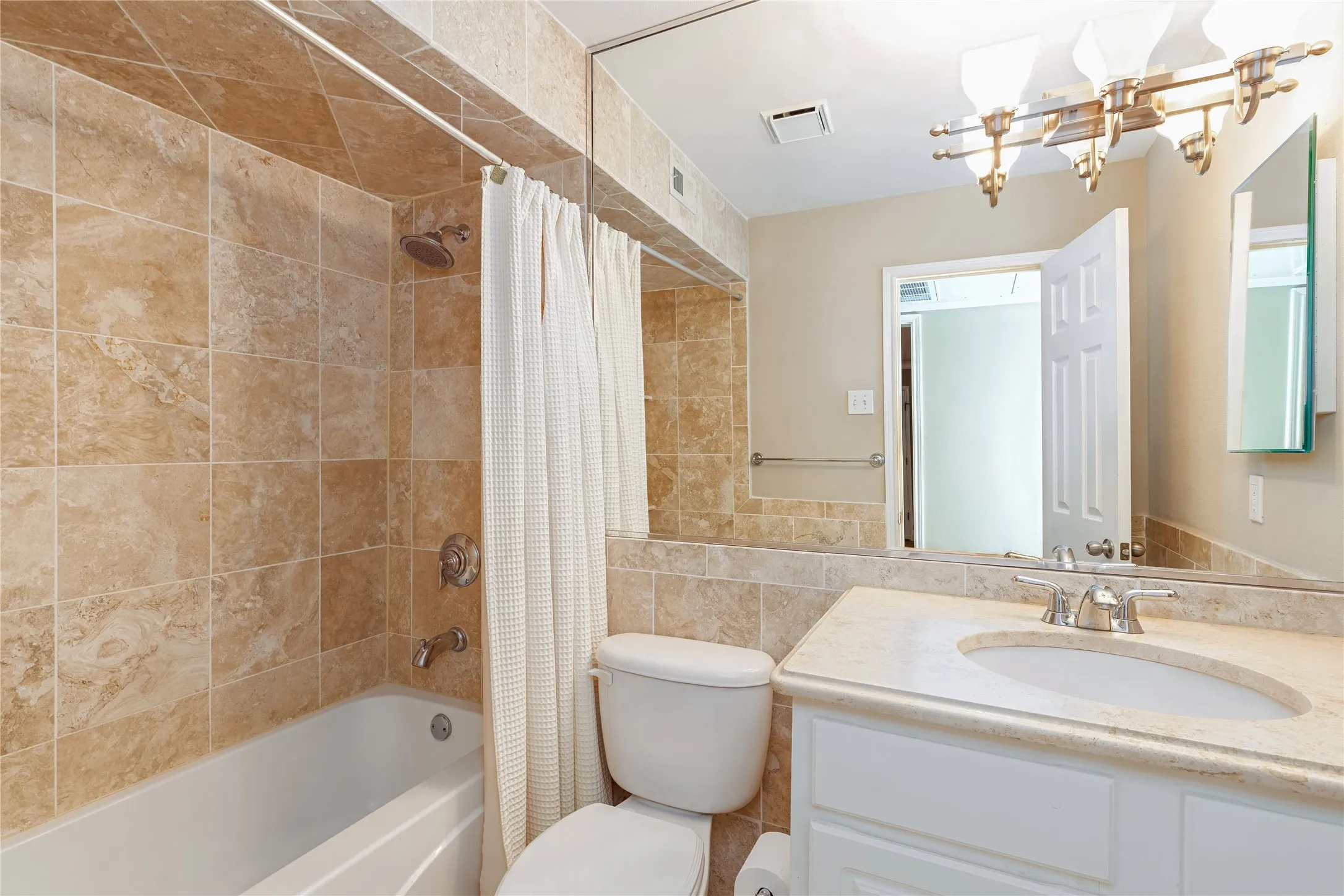 Condominium For Sale in Dallas County , 10111 Regal Park Lane 208, Dallas, Texas 75230, 2 Bedroom, 2 Bathroom, Garage spaces, 1,050 Sqft, built in 1964, mls#21366506, Real Estate Agent in Dallas, Homes For Sale in Dallas county, Homes For Sale in Dallas, Realtor in Dallas Texas, Real Estate Brokerage Independent Realty Texas, Luminita Cordes Realtor