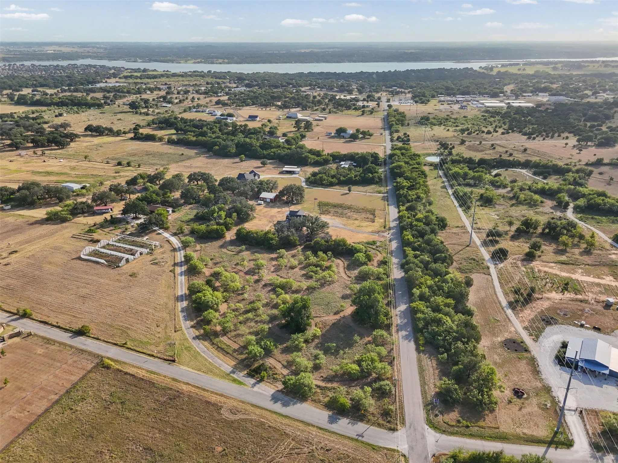 So close to Lake Granbury - 2 miles from the boat ramp at Hunter Park.