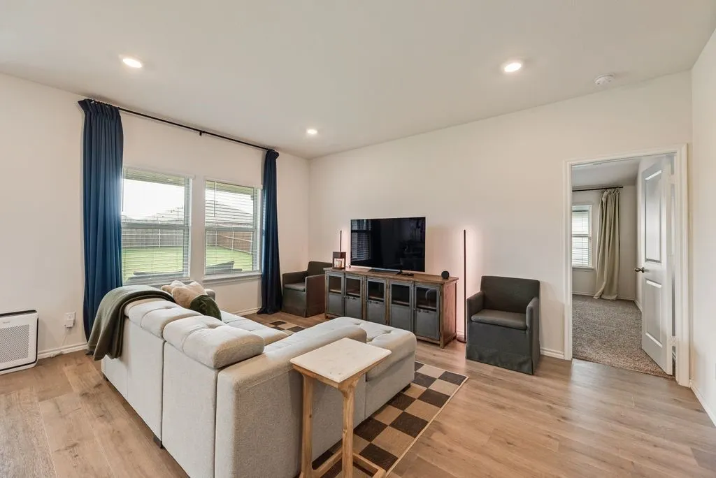 Single Family Residence For Rent in Collin County , 6439 Sand Dune Way, Princeton, Texas 75407, 3 Bedroom, 2 Bathroom, 2 Garage spaces, 1,284 Sqft, built in 2023, mls#21340376, Real Estate Agent in Princeton, Homes For Rent in Collin county, Homes For Rent in Princeton, Realtor in Princeton Texas, Real Estate Brokerage Independent Realty Texas, Luminita Cordes Realtor