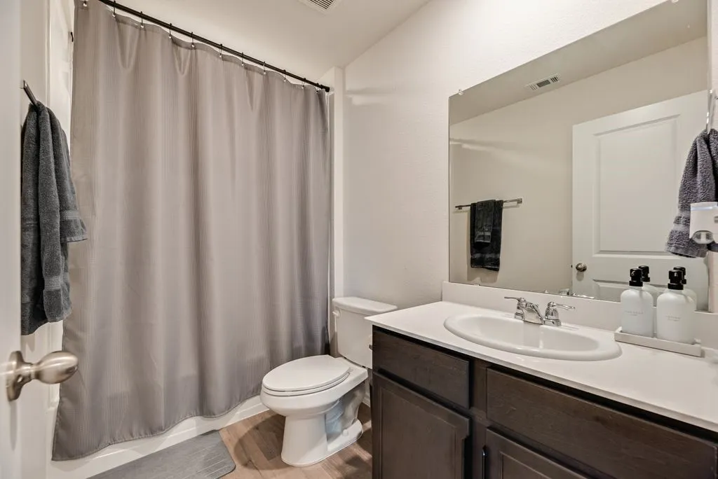 Single Family Residence For Rent in Collin County , 6439 Sand Dune Way, Princeton, Texas 75407, 3 Bedroom, 2 Bathroom, 2 Garage spaces, 1,284 Sqft, built in 2023, mls#21340376, Real Estate Agent in Princeton, Homes For Rent in Collin county, Homes For Rent in Princeton, Realtor in Princeton Texas, Real Estate Brokerage Independent Realty Texas, Luminita Cordes Realtor