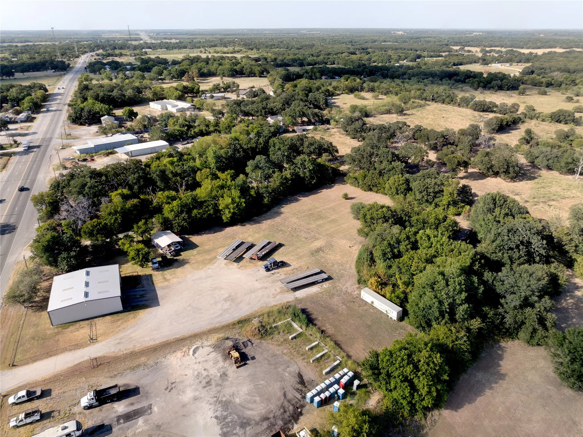 Warehouse For Sale in Navarro County , 2905 N Business 45, Corsicana, Texas 75110, 0, 0, Garage spaces, 0 Sqft, built in 2016, mls#21366934, Real Estate Agent in Corsicana, Homes For Sale in Navarro county, Homes For Sale in Corsicana, Realtor in Corsicana Texas, Real Estate Brokerage Independent Realty Texas, Luminita Cordes Realtor