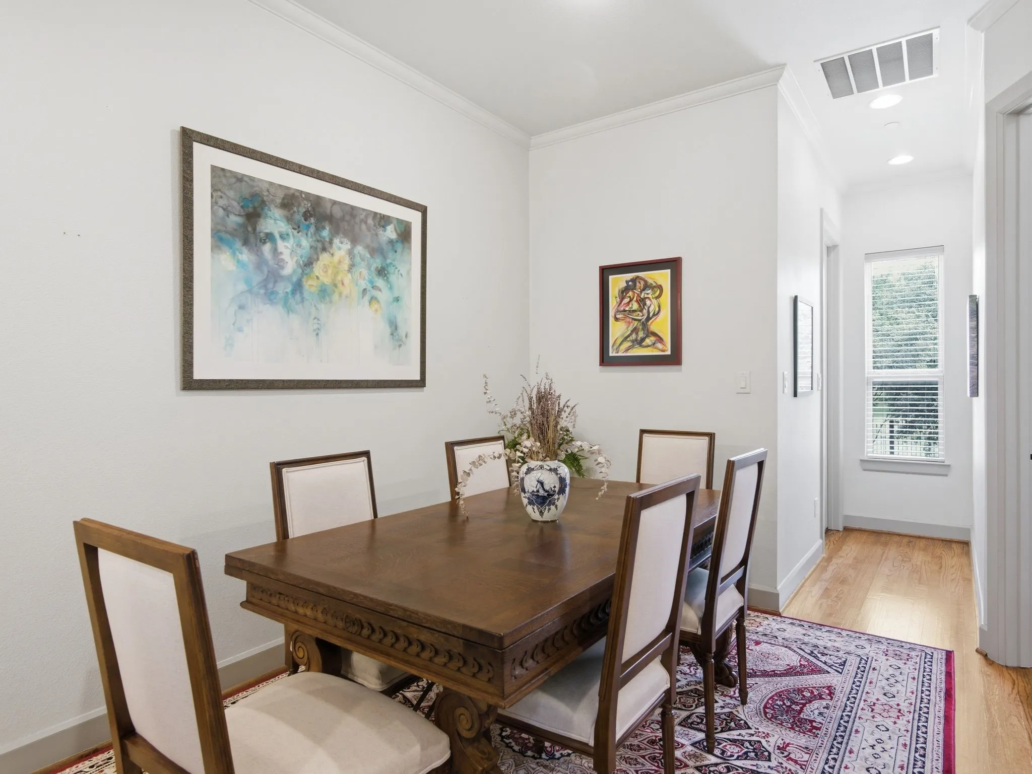 Condominium For Rent in Dallas County , 7333 Valley View Lane 305, Dallas, Texas 75240, 2 Bedroom, 3 Bathroom, 2 Garage spaces, 1,905 Sqft, built in 2008, mls#21366343, Real Estate Agent in Dallas, Homes For Rent in Dallas county, Homes For Rent in Dallas, Realtor in Dallas Texas, Real Estate Brokerage Independent Realty Texas, Luminita Cordes Realtor
