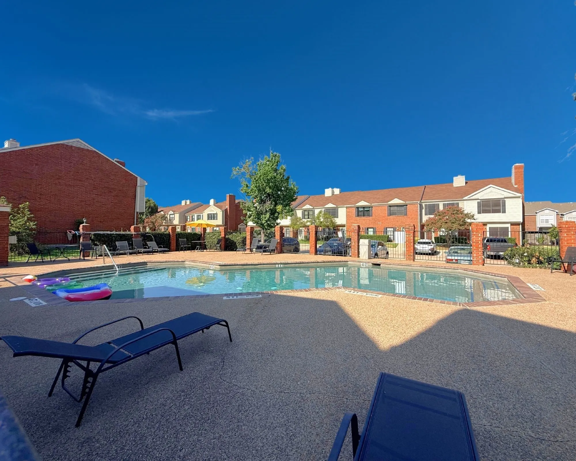 Townhouse For Rent in Dallas County , 234 Samuel Boulevard 4, Coppell, Texas 75019, 2 Bedroom, 3 Bathroom, Garage spaces, 1,254 Sqft, built in 1984, mls#21366706, Real Estate Agent in Coppell, Homes For Rent in Dallas county, Homes For Rent in Coppell, Realtor in Coppell Texas, Real Estate Brokerage Independent Realty Texas, Luminita Cordes Realtor