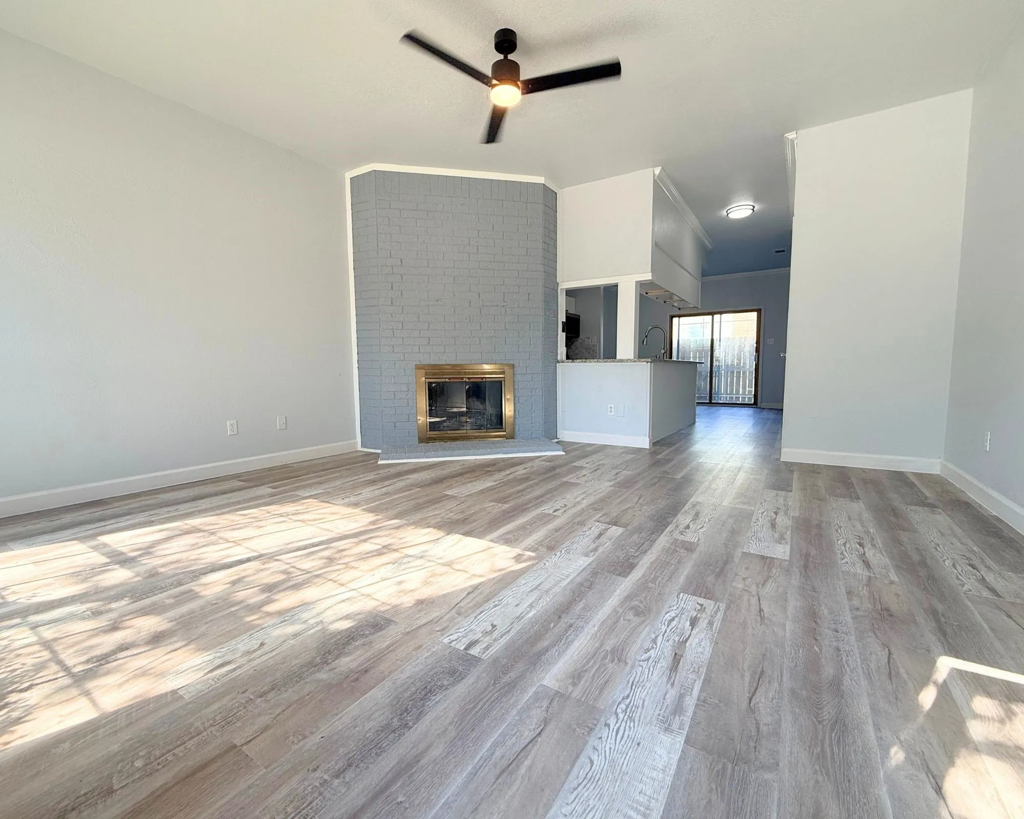 Townhouse For Rent in Dallas County , 234 Samuel Boulevard 4, Coppell, Texas 75019, 2 Bedroom, 3 Bathroom, Garage spaces, 1,254 Sqft, built in 1984, mls#21366706, Real Estate Agent in Coppell, Homes For Rent in Dallas county, Homes For Rent in Coppell, Realtor in Coppell Texas, Real Estate Brokerage Independent Realty Texas, Luminita Cordes Realtor