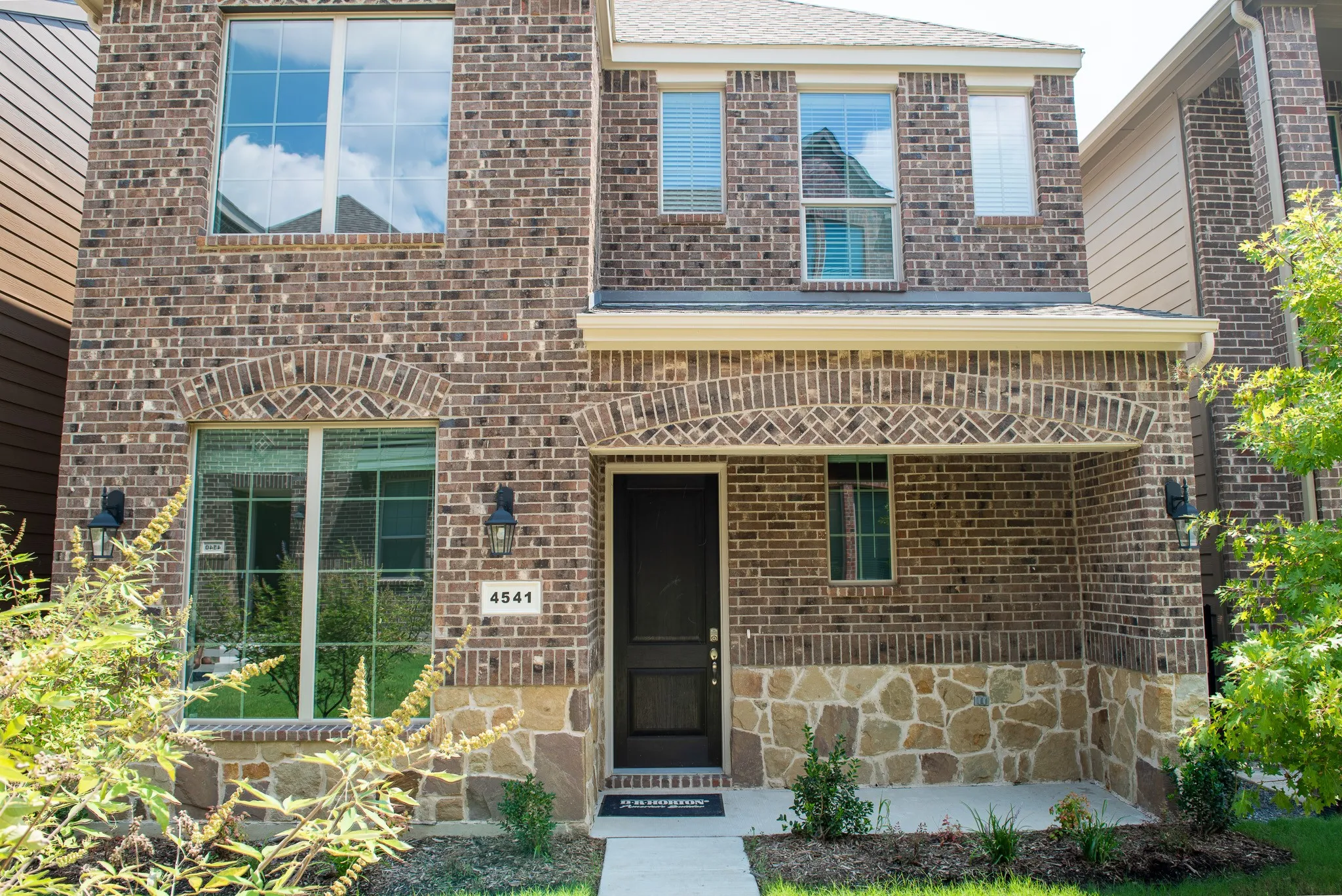 Single Family Residence For Rent in Collin County , 4541 CINEMA Street, Plano, Texas 75024, 3 Bedroom, 4 Bathroom, 2 Garage spaces, 1,614 Sqft, built in 2025, Price $2,950, mls#21366943, Real Estate Agent in Plano, Homes For Rent in Collin county, Homes For Rent in Plano, Realtor in Plano Texas, Real Estate Brokerage Independent Realty Texas, Luminita Cordes Realtor