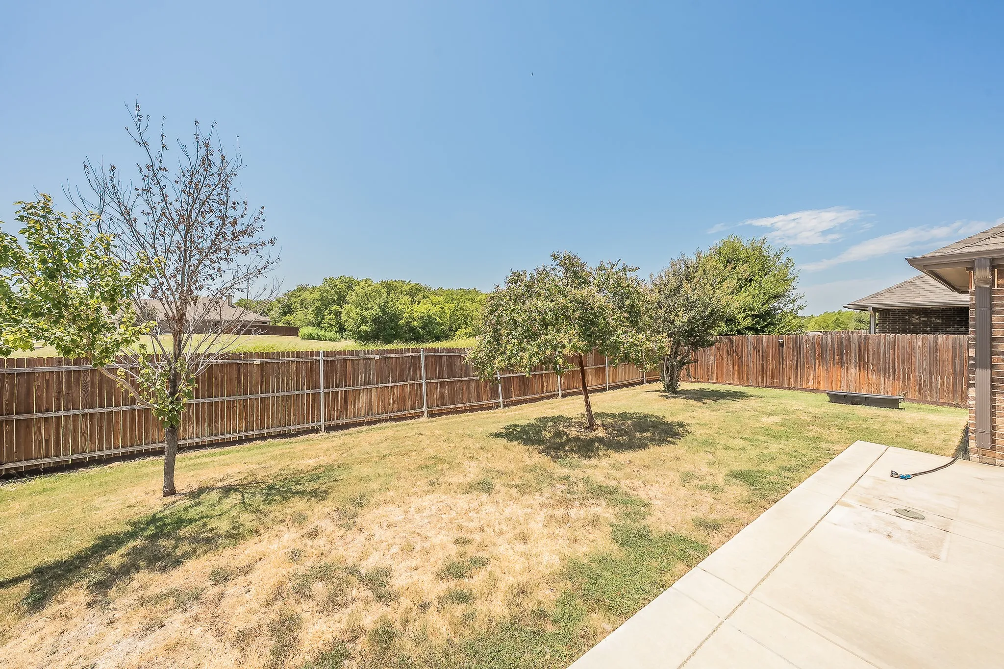 Single Family Residence For Rent in Tarrant County , 5905 Scottsdale Lane, Fort Worth, Texas 76179, 3 Bedroom, 2 Bathroom, 2 Garage spaces, 1,735 Sqft, built in 2018, mls#21366378, Real Estate Agent in Fort Worth, Homes For Rent in Tarrant county, Homes For Rent in Fort Worth, Realtor in Fort Worth Texas, Real Estate Brokerage Independent Realty Texas, Luminita Cordes Realtor